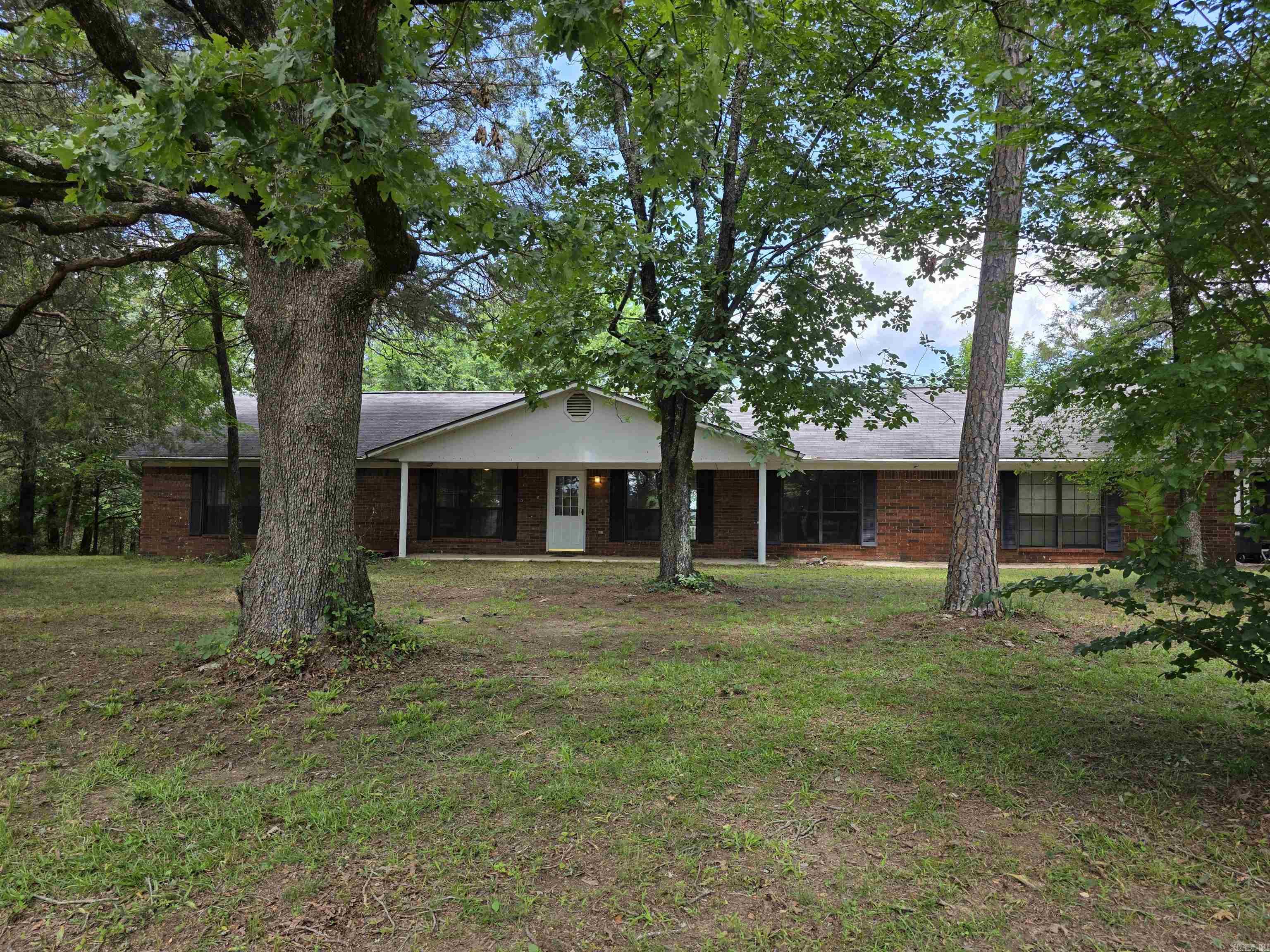 535  Ridgeview  Russellville, AR