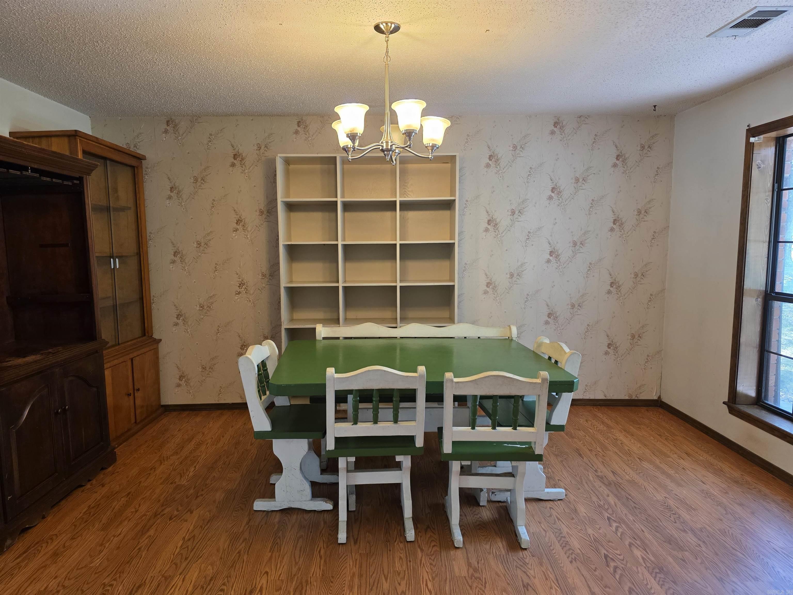 535  Ridgeview  Russellville, AR