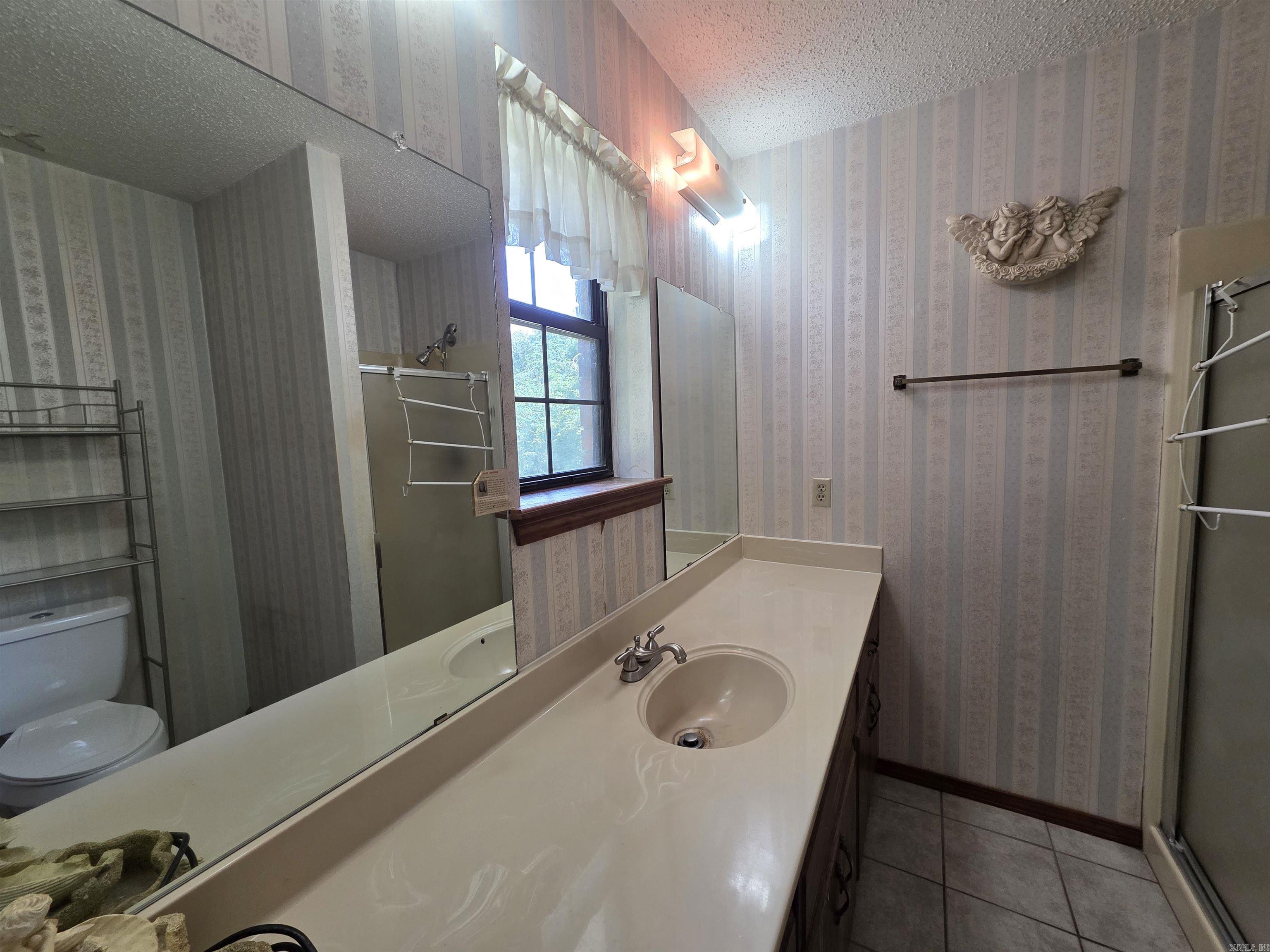 535  Ridgeview  Russellville, AR
