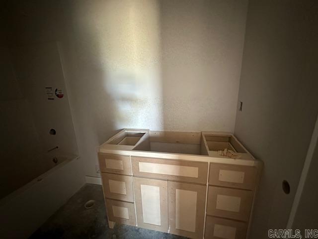 1176  Duke  Bauxite, AR