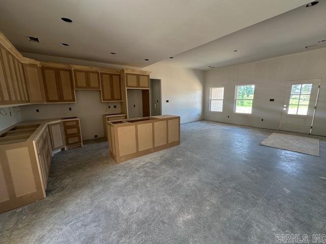 1168 Duke  Bauxite, AR