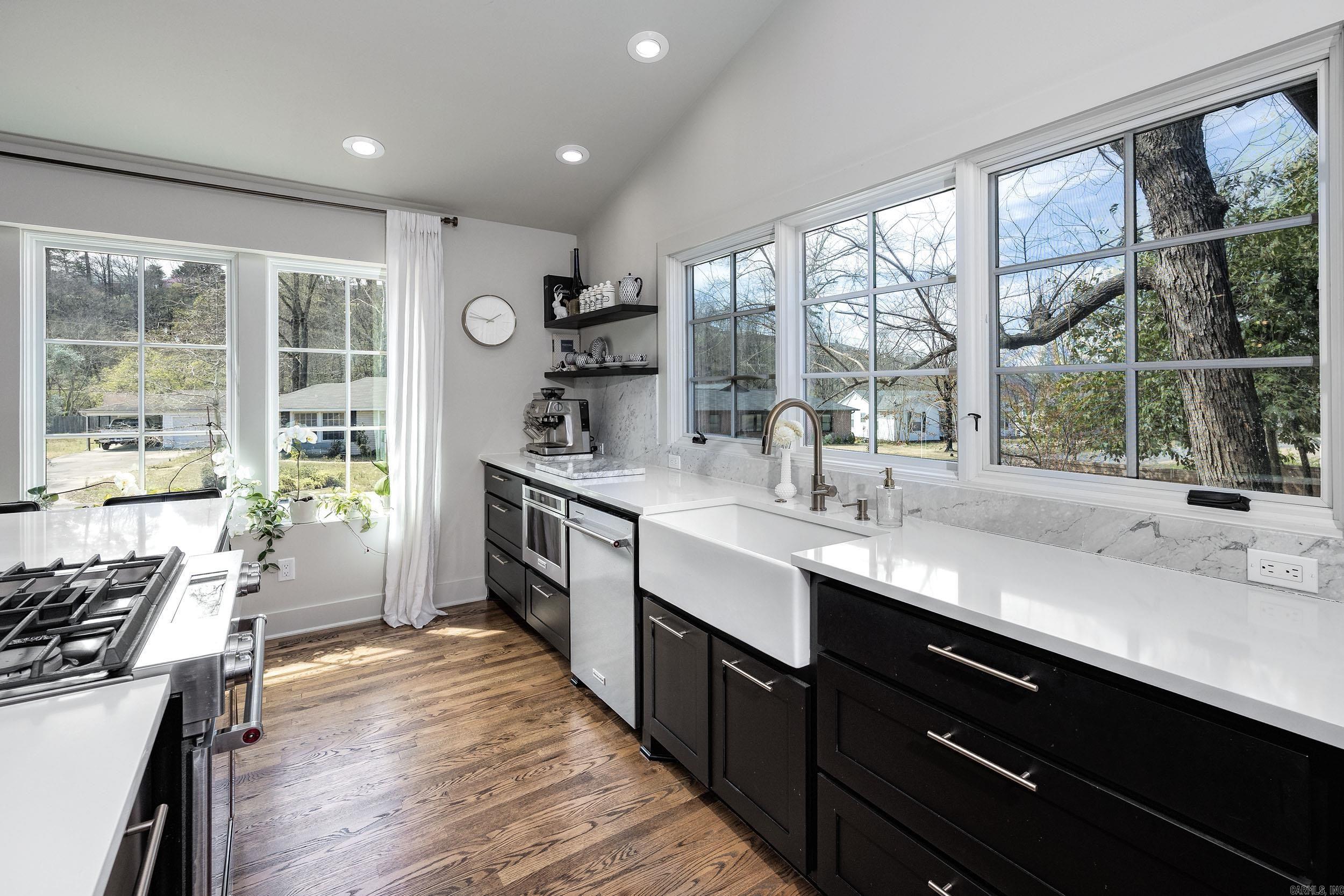 2803  Dalewood Rd  Little Rock, AR