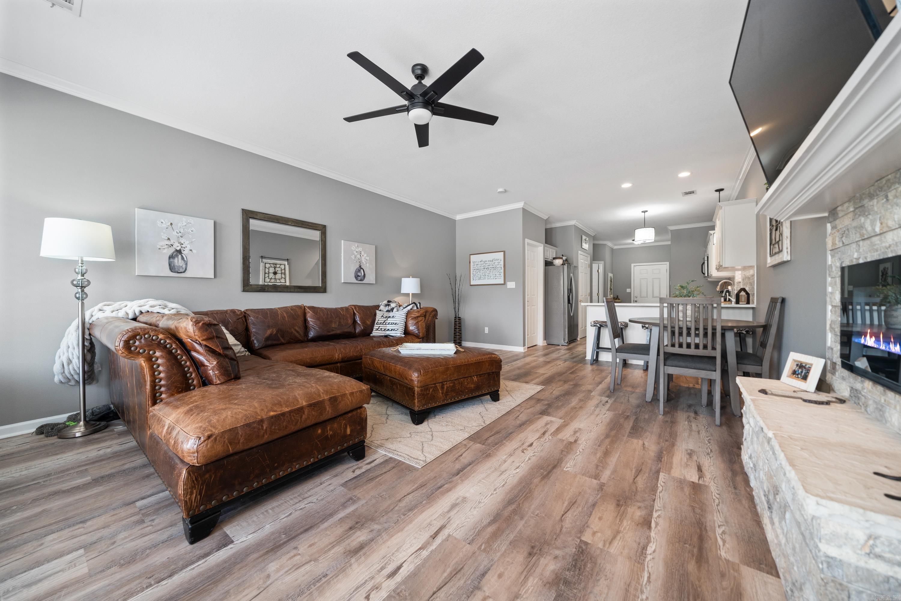128  Kaleigh CT  Hot Springs, AR