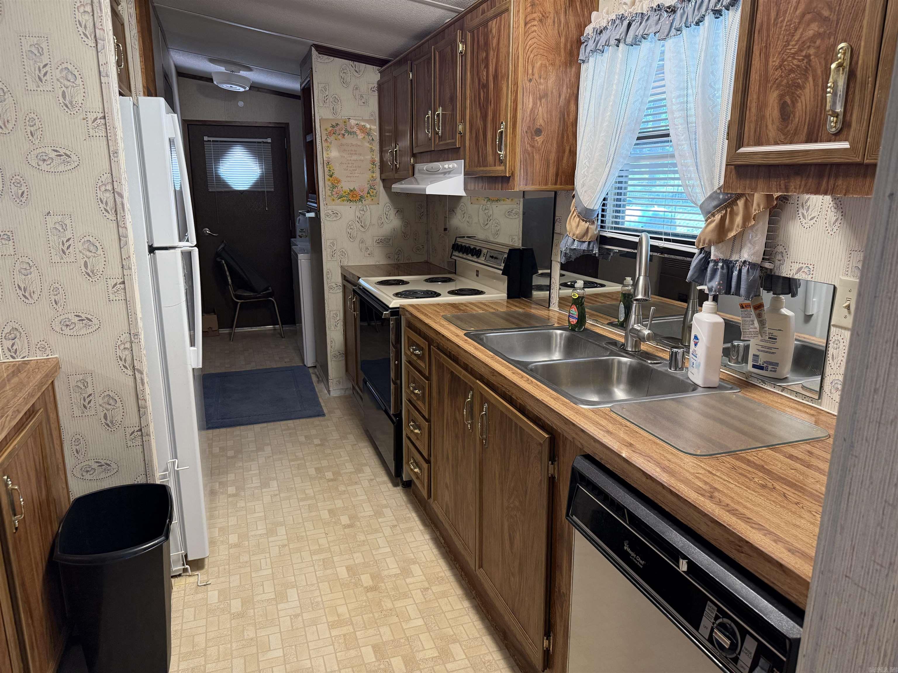 583  Osmond  Bismarck, AR