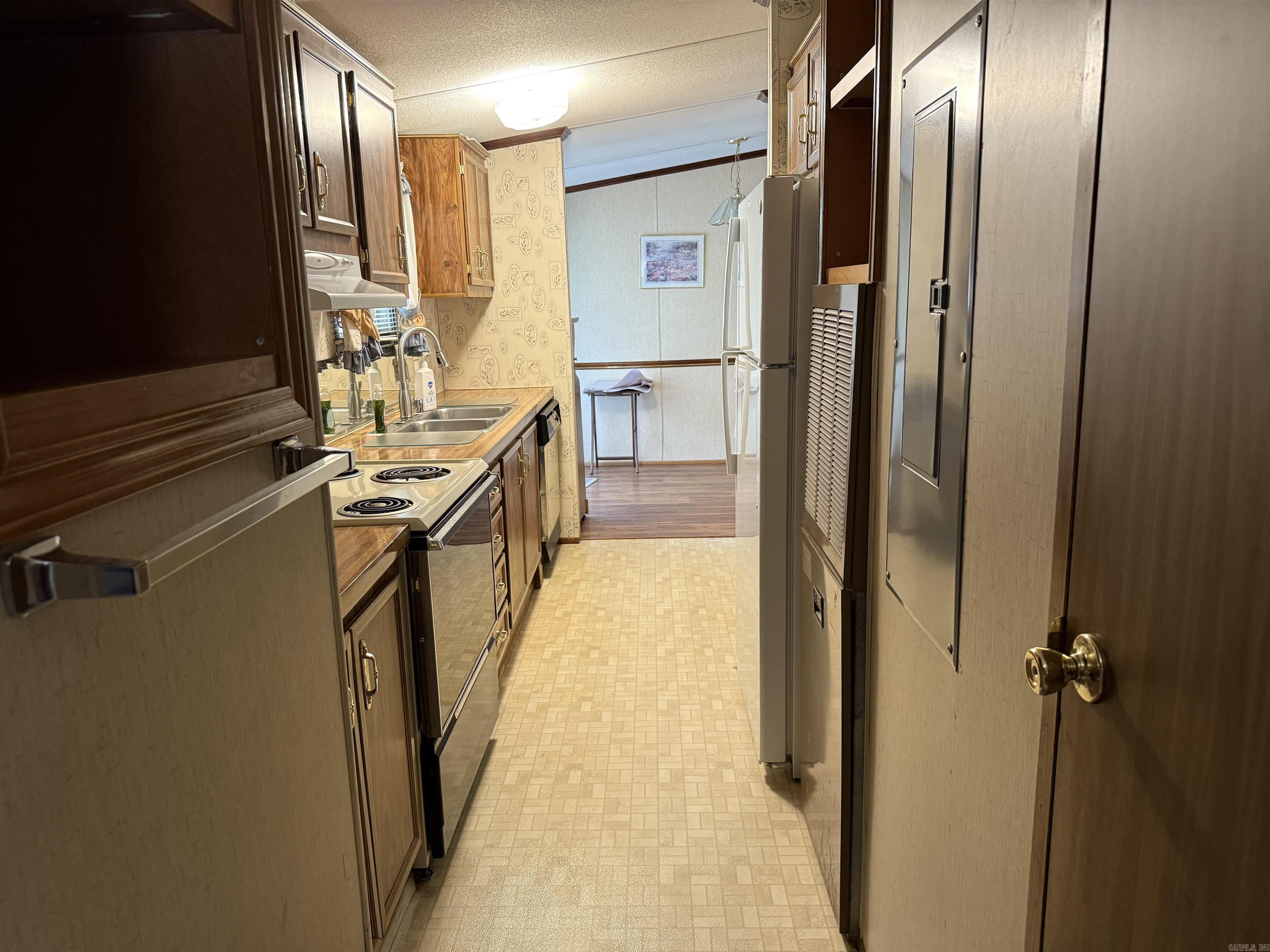 583  Osmond  Bismarck, AR