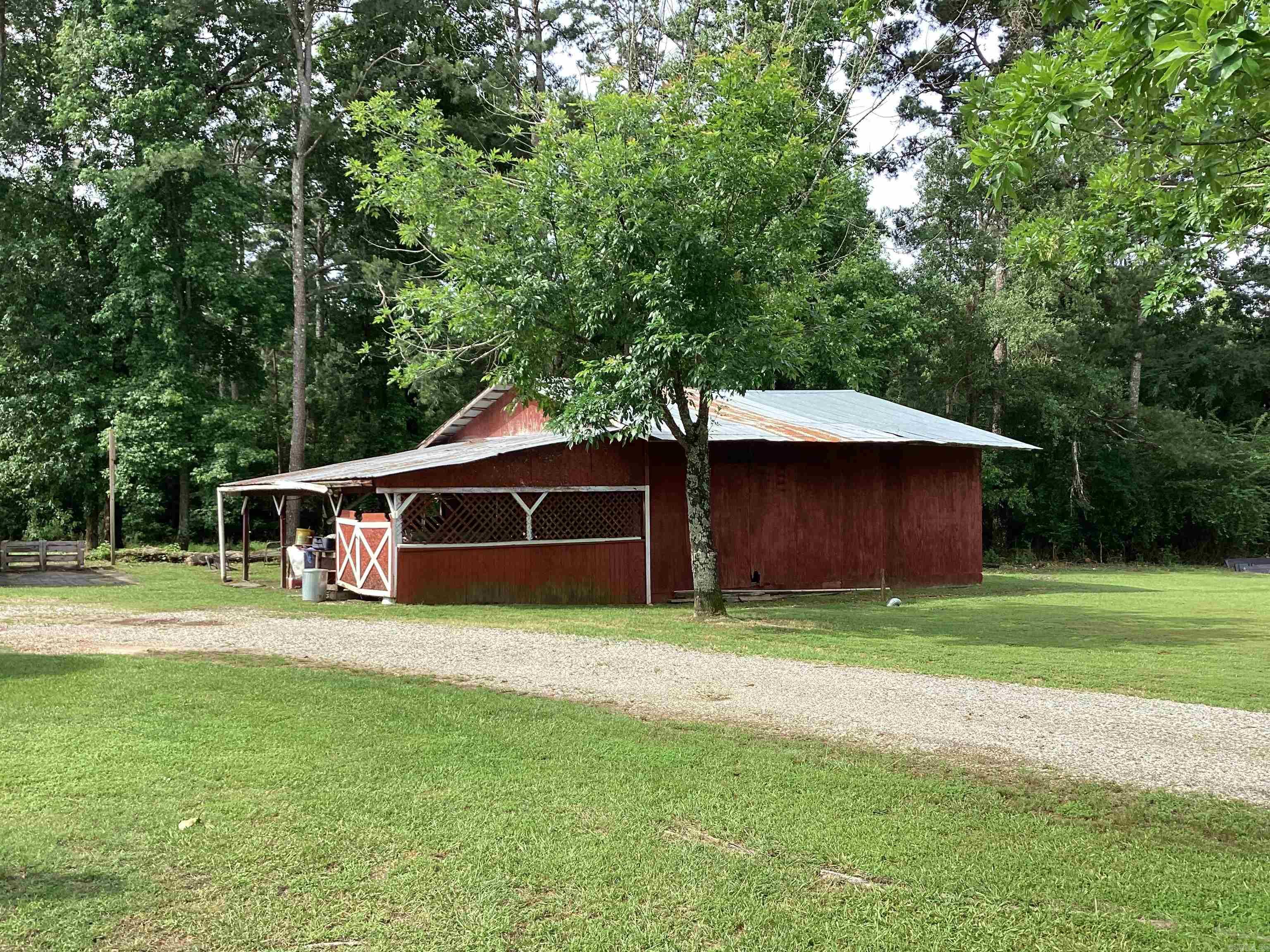 228  Nevada 66 W  Prescott, AR