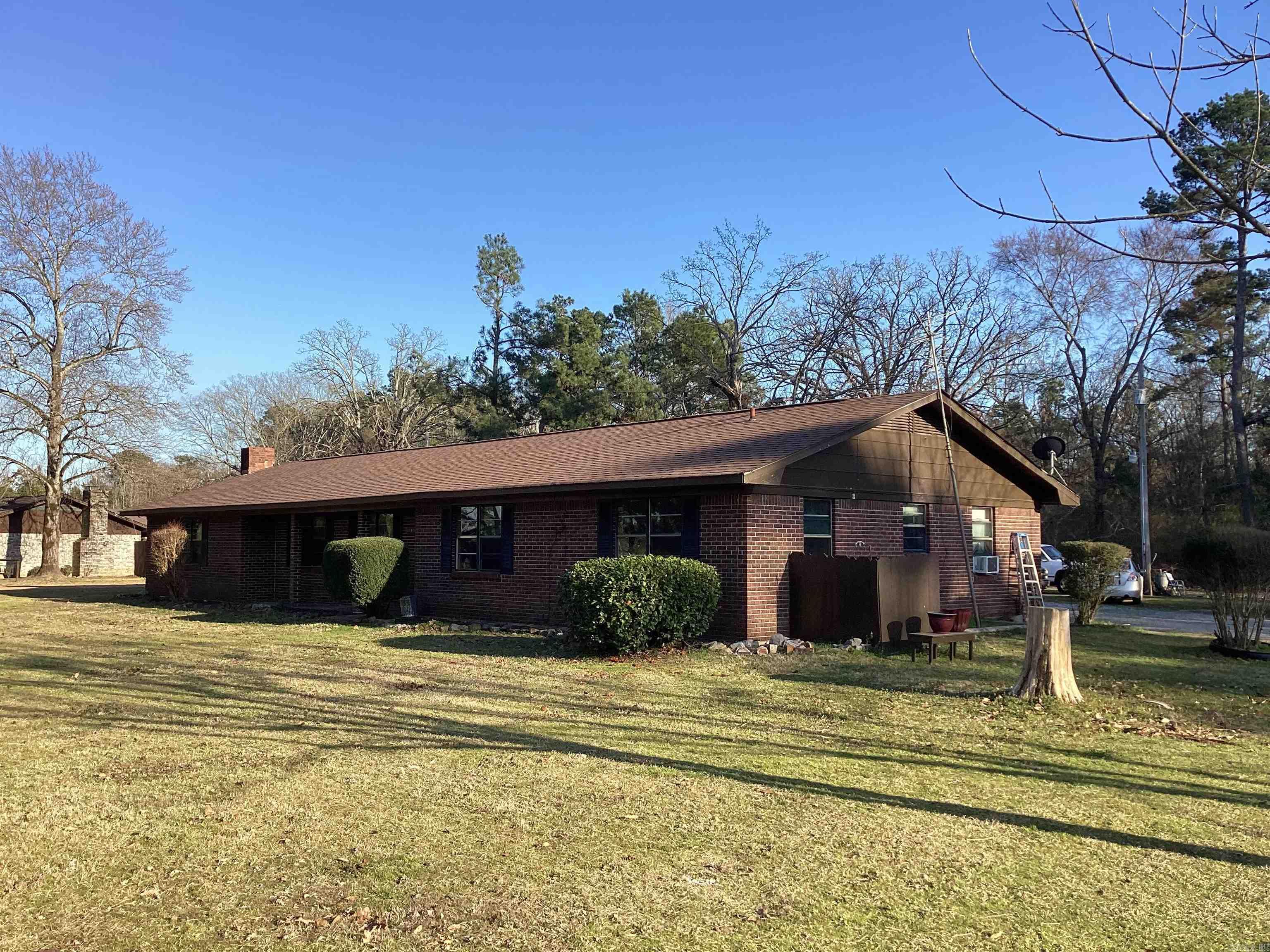 228  Nevada 66 W  Prescott, AR
