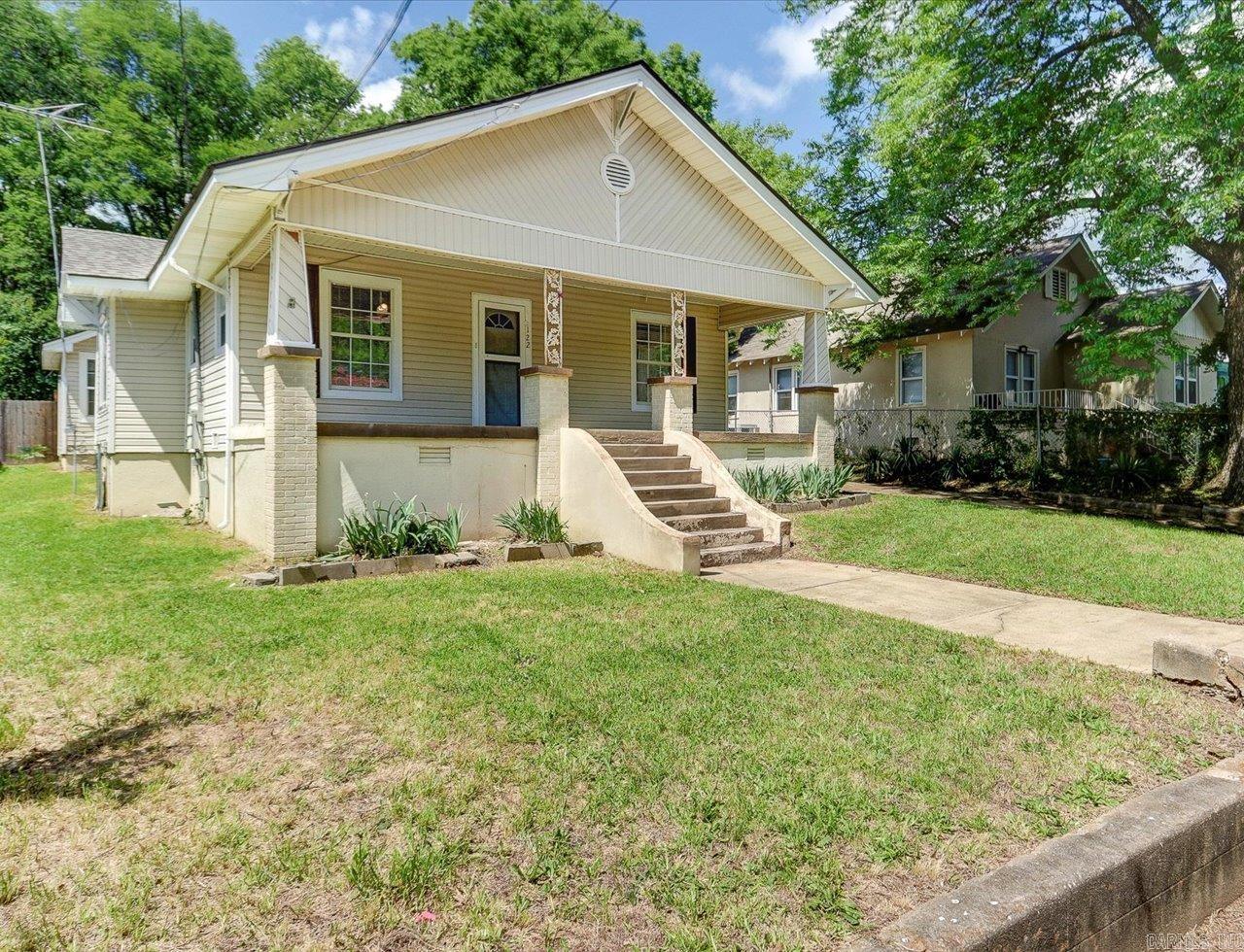 122  Kenwood  Hot Springs, AR