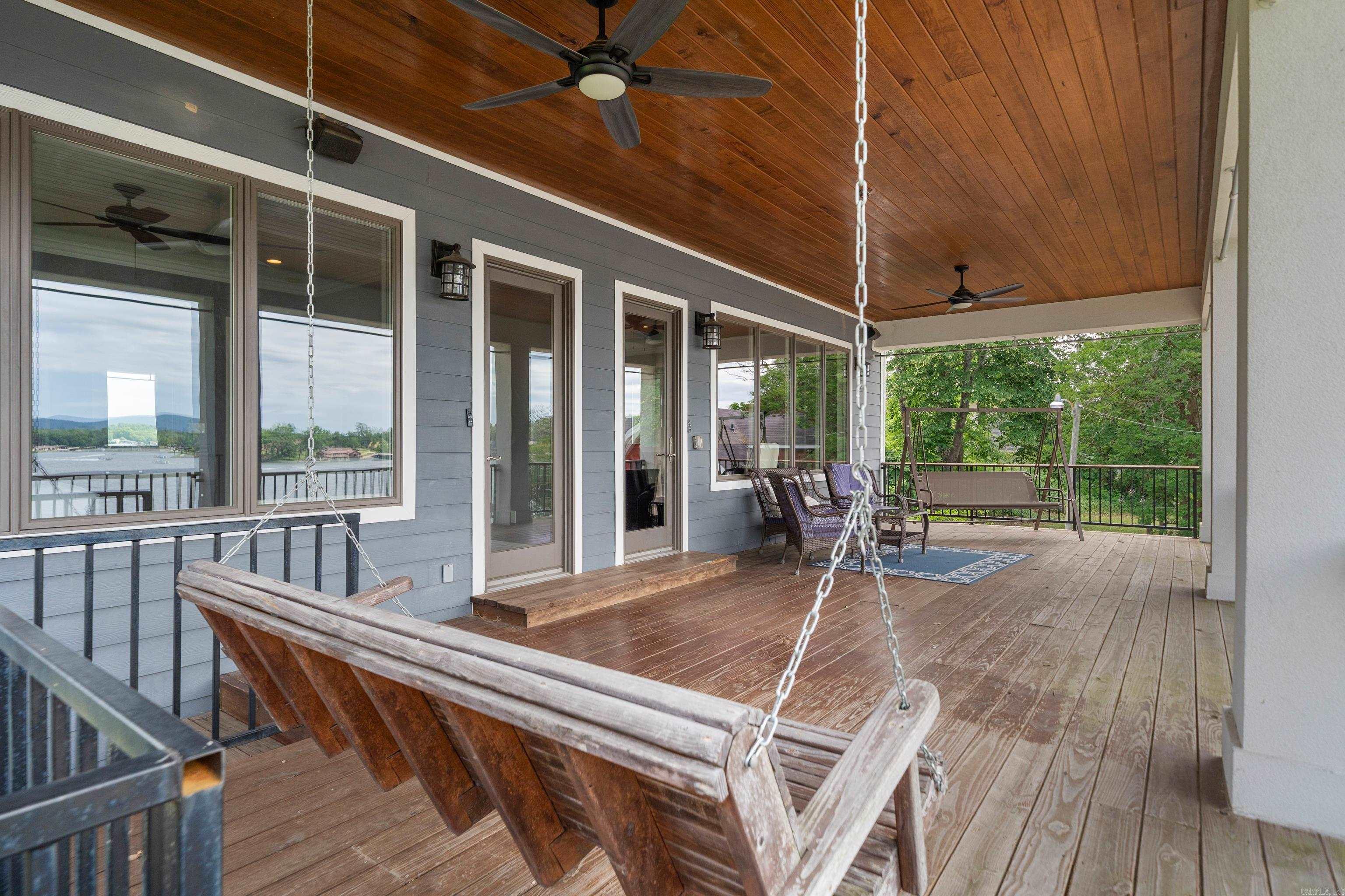 227  Long Island  Hot Springs, AR