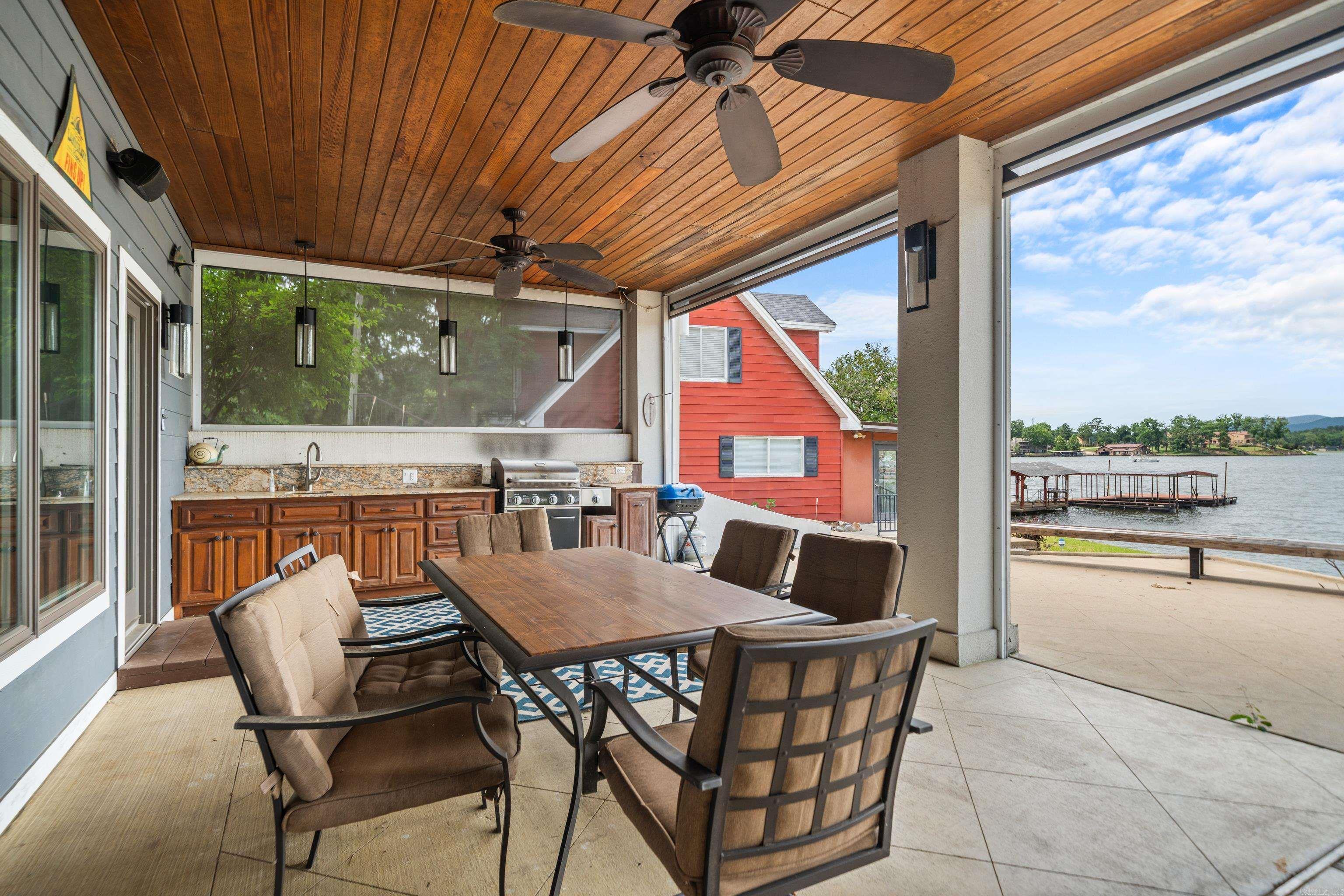 227  Long Island  Hot Springs, AR