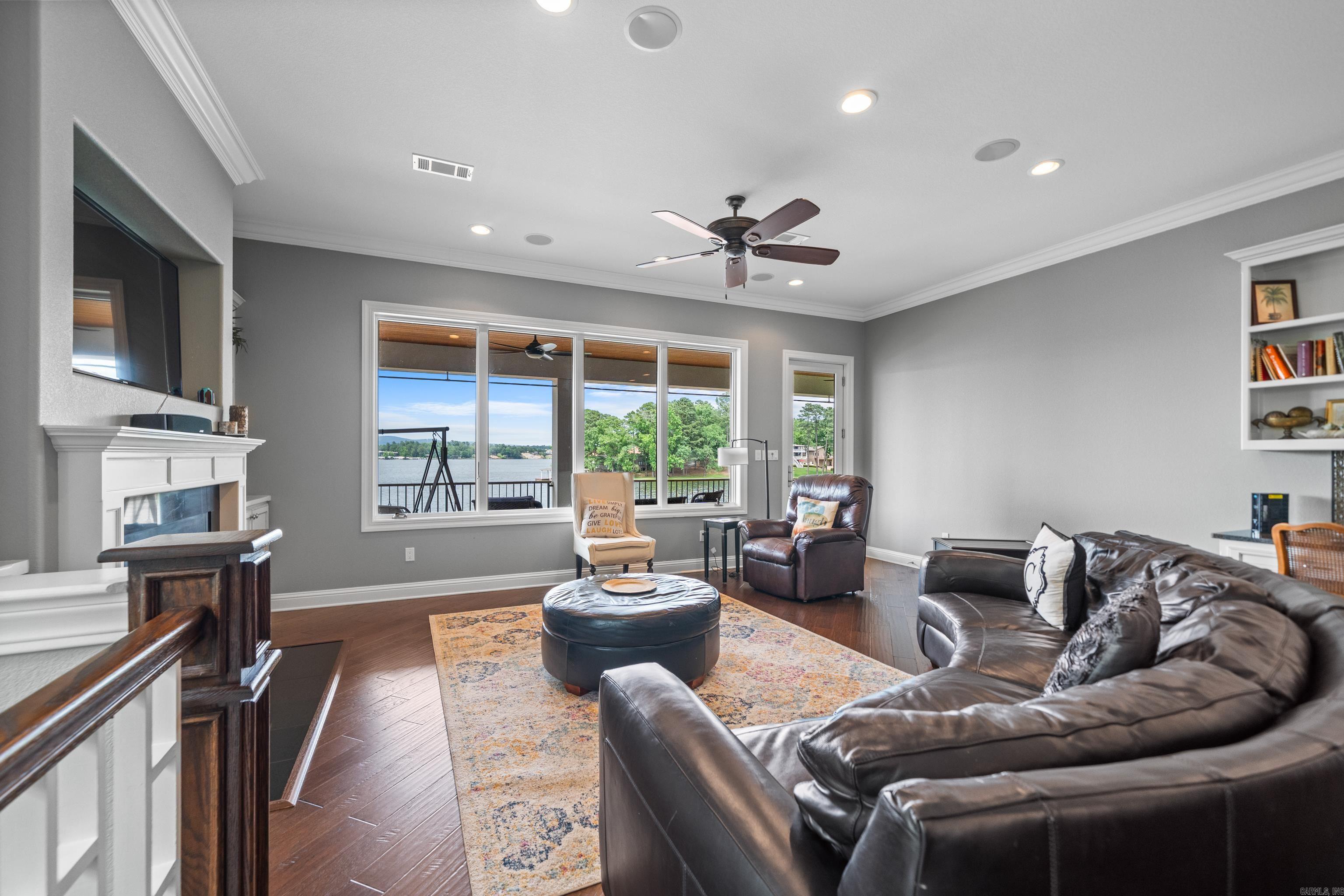 227  Long Island  Hot Springs, AR
