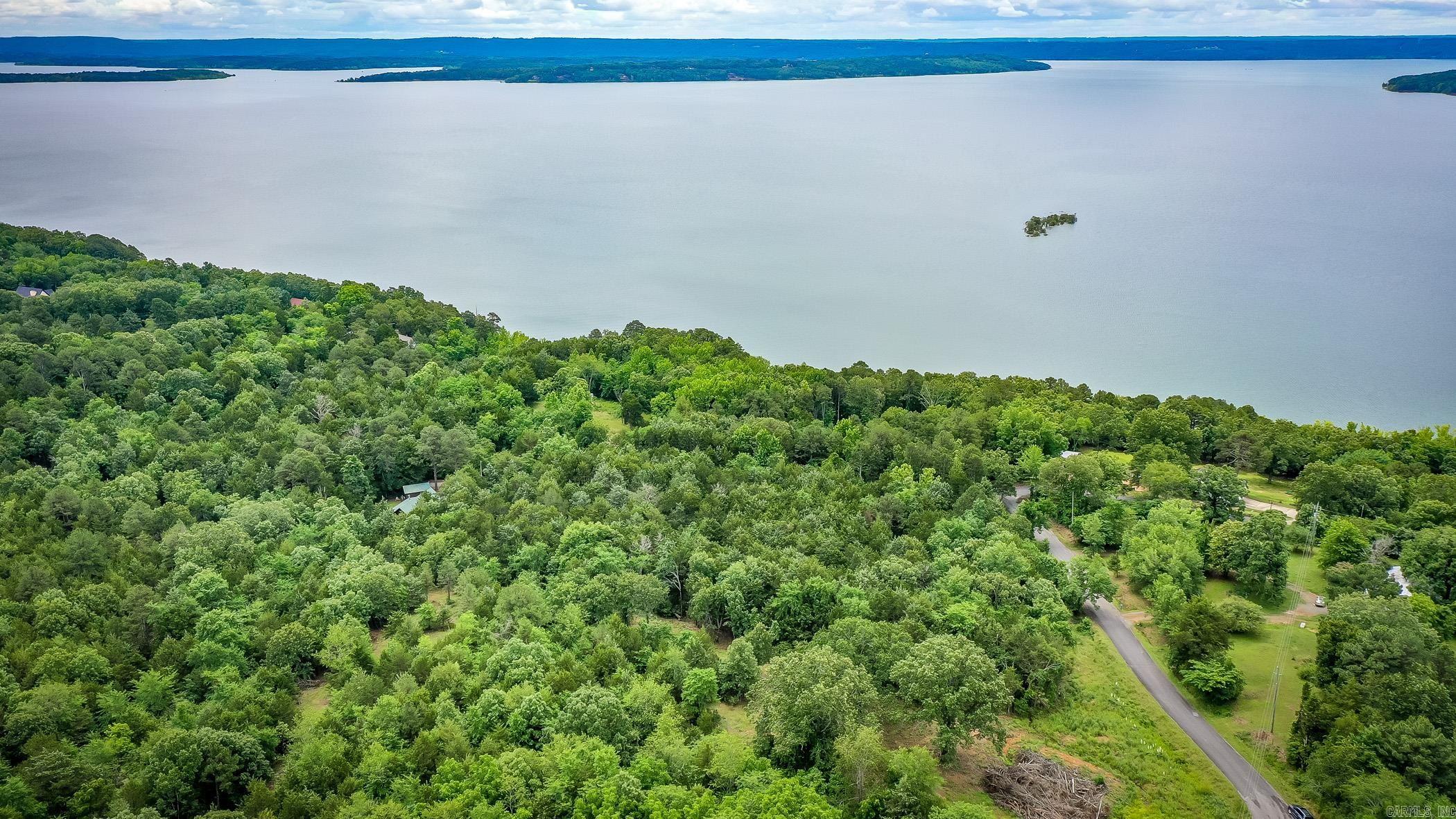 1631  Fox Chase  Greers Ferry, AR