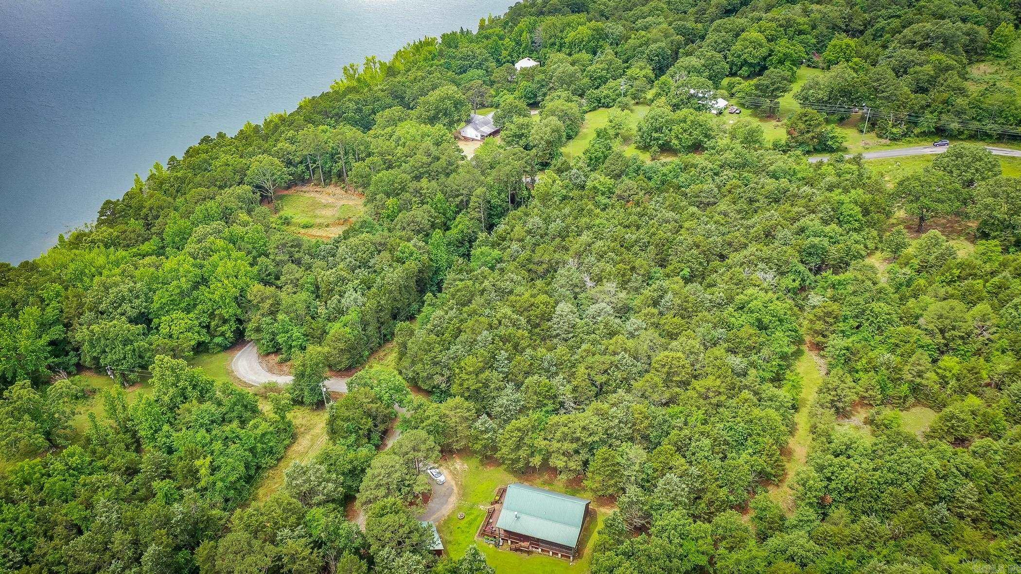 1631  Fox Chase  Greers Ferry, AR