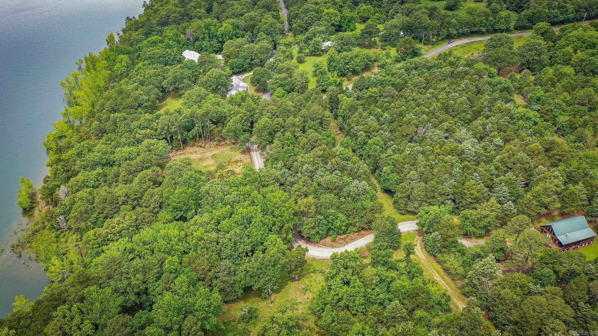 1631  Fox Chase  Greers Ferry, AR