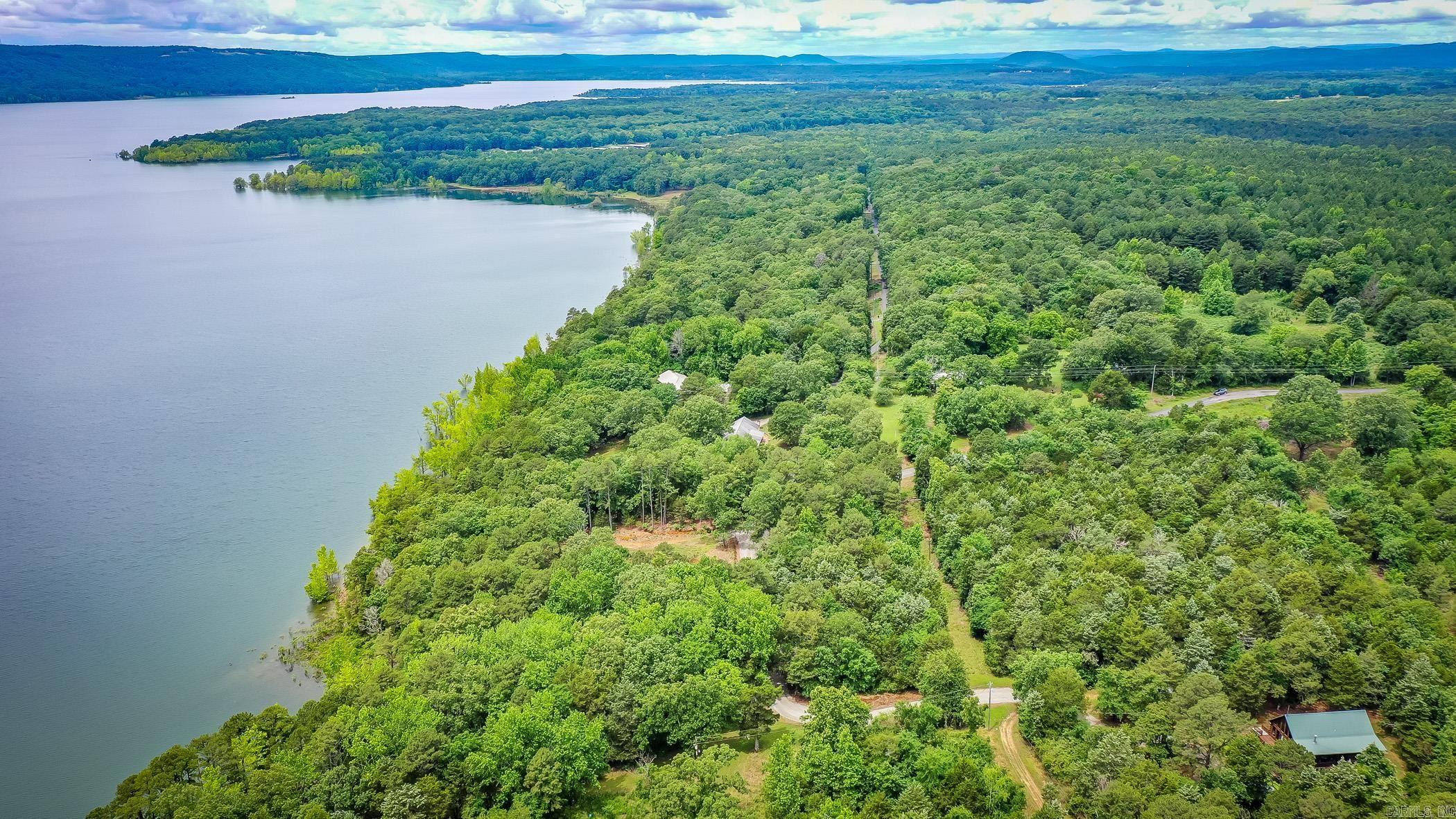 1631  Fox Chase  Greers Ferry, AR