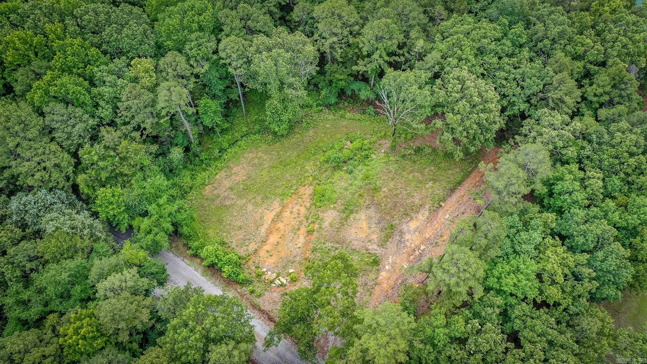 1631  Fox Chase  Greers Ferry, AR