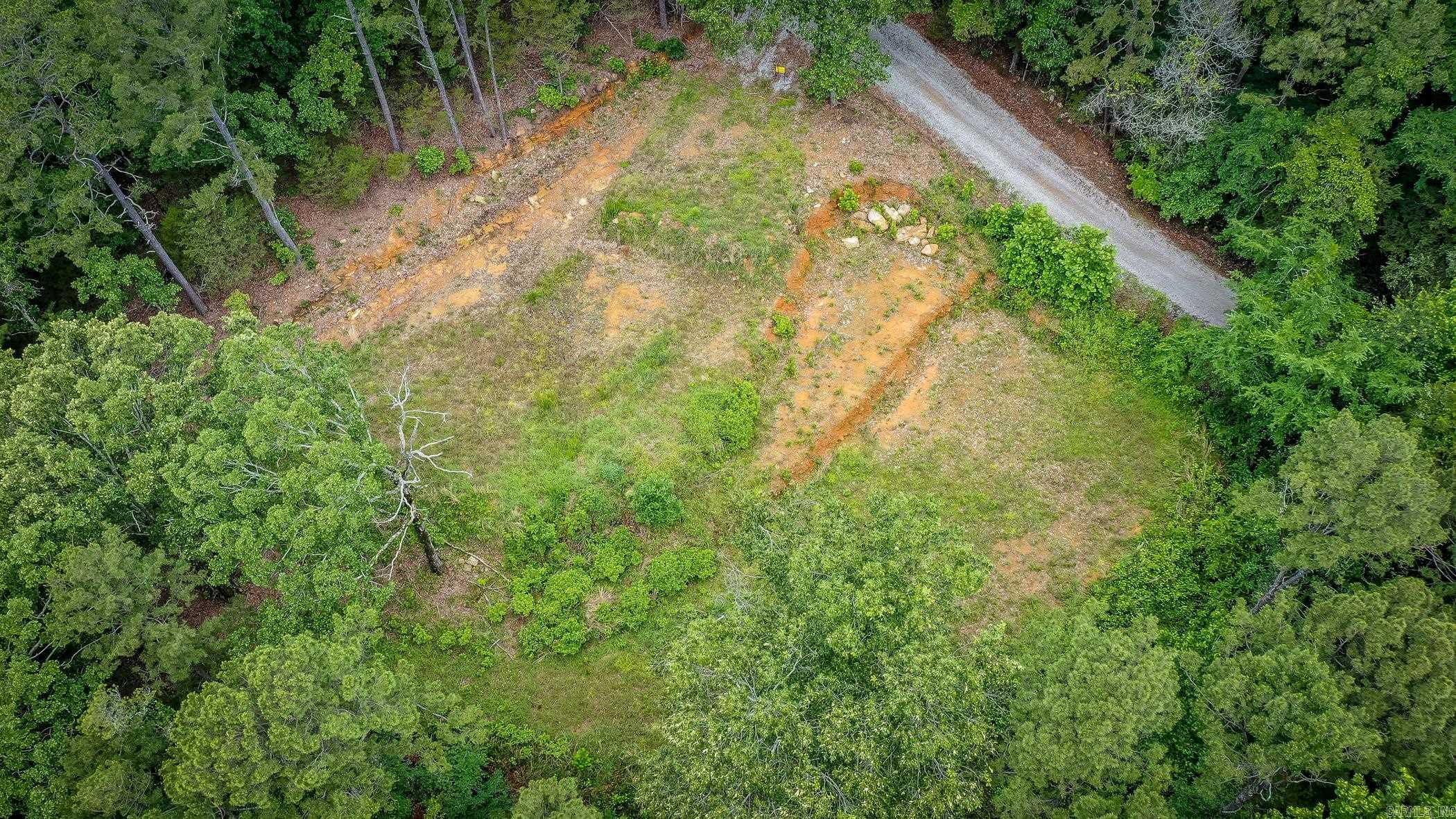 1631  Fox Chase  Greers Ferry, AR