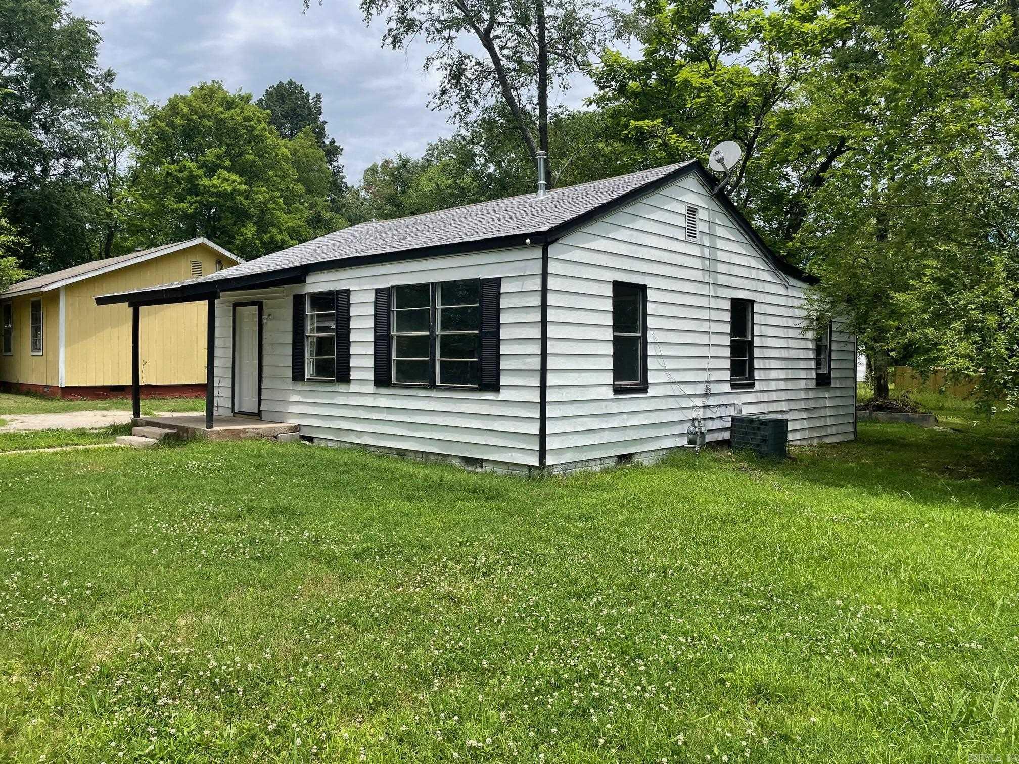 202  Roosevelt  Jacksonville, AR