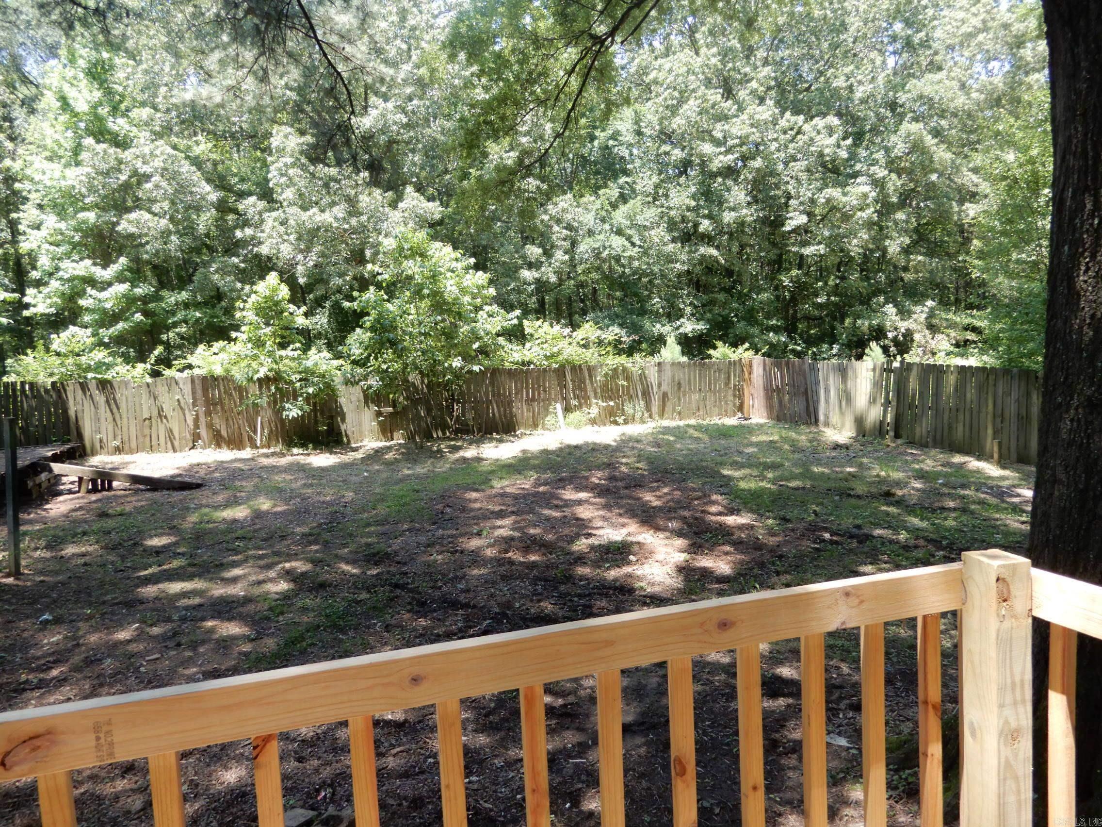 100  Douglas  Judsonia, AR