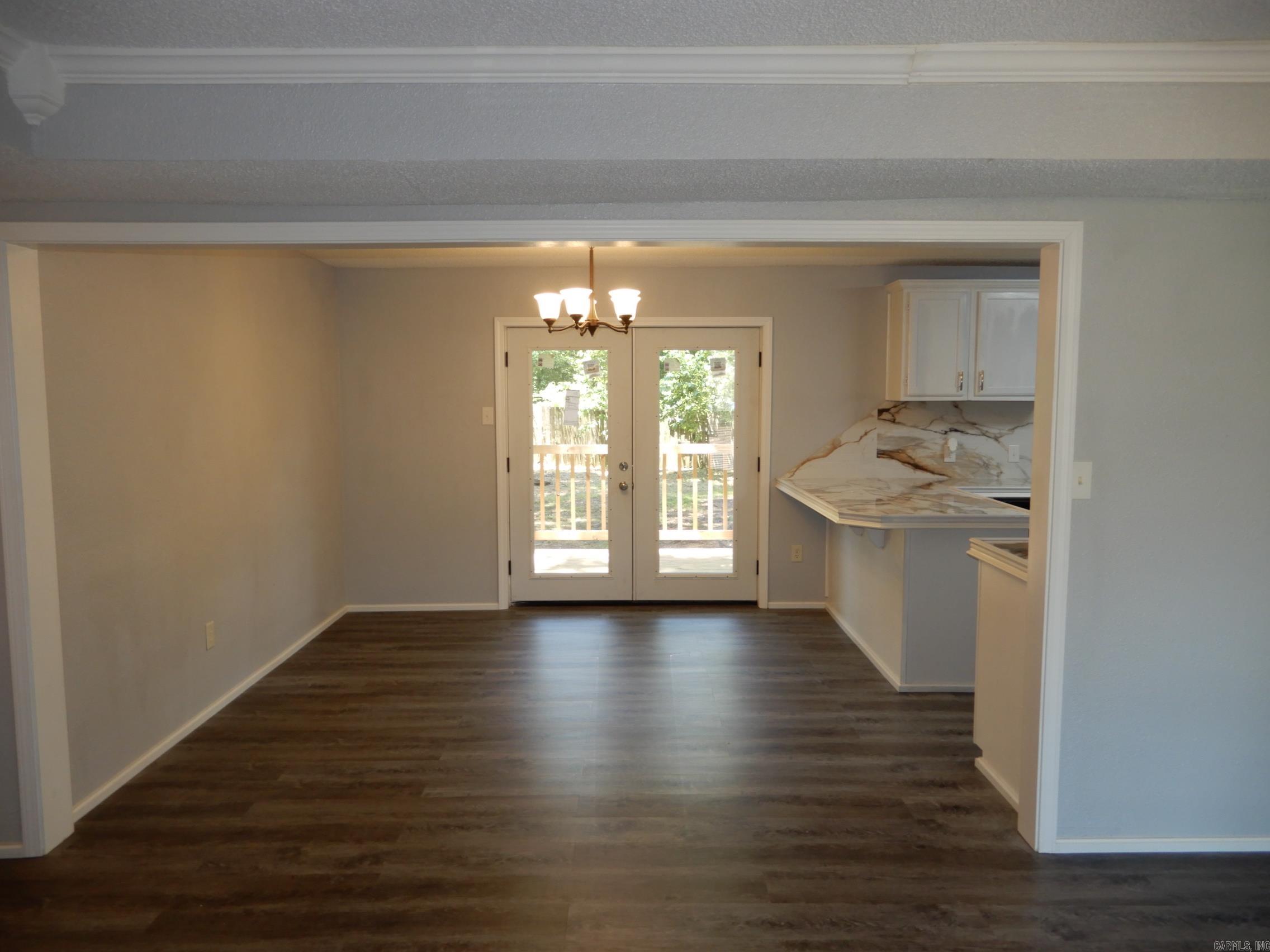 100  Douglas  Judsonia, AR
