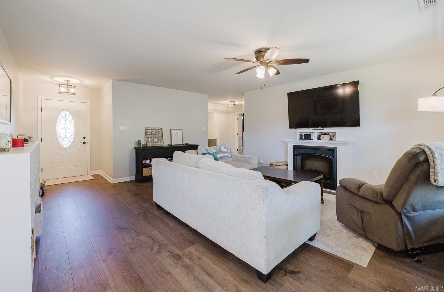 1324  Hunter Wood  Bryant, AR