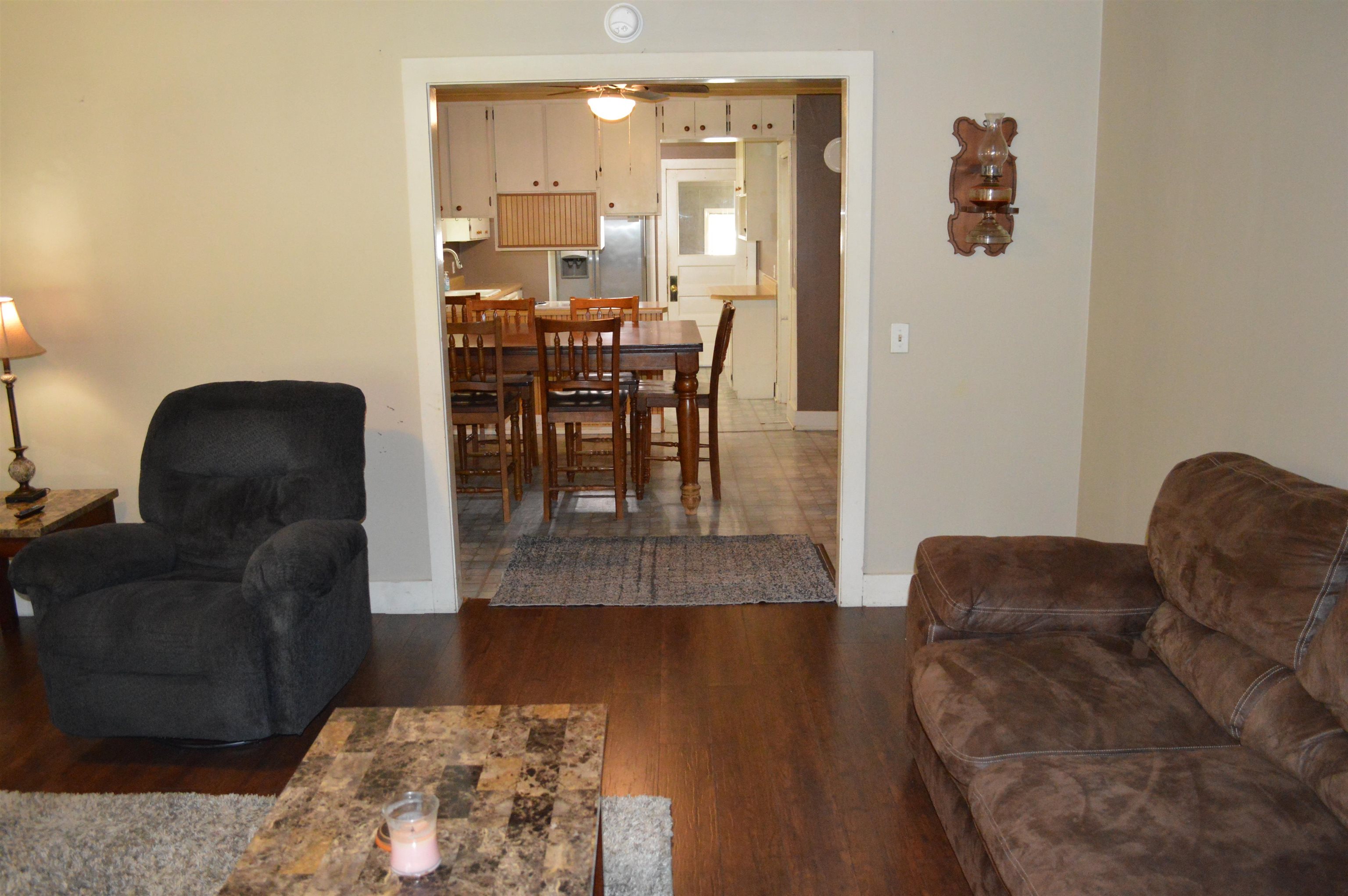 606 E South  Harrisburg, AR