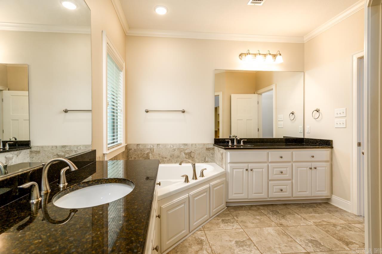 1690  JOSH  Conway, AR