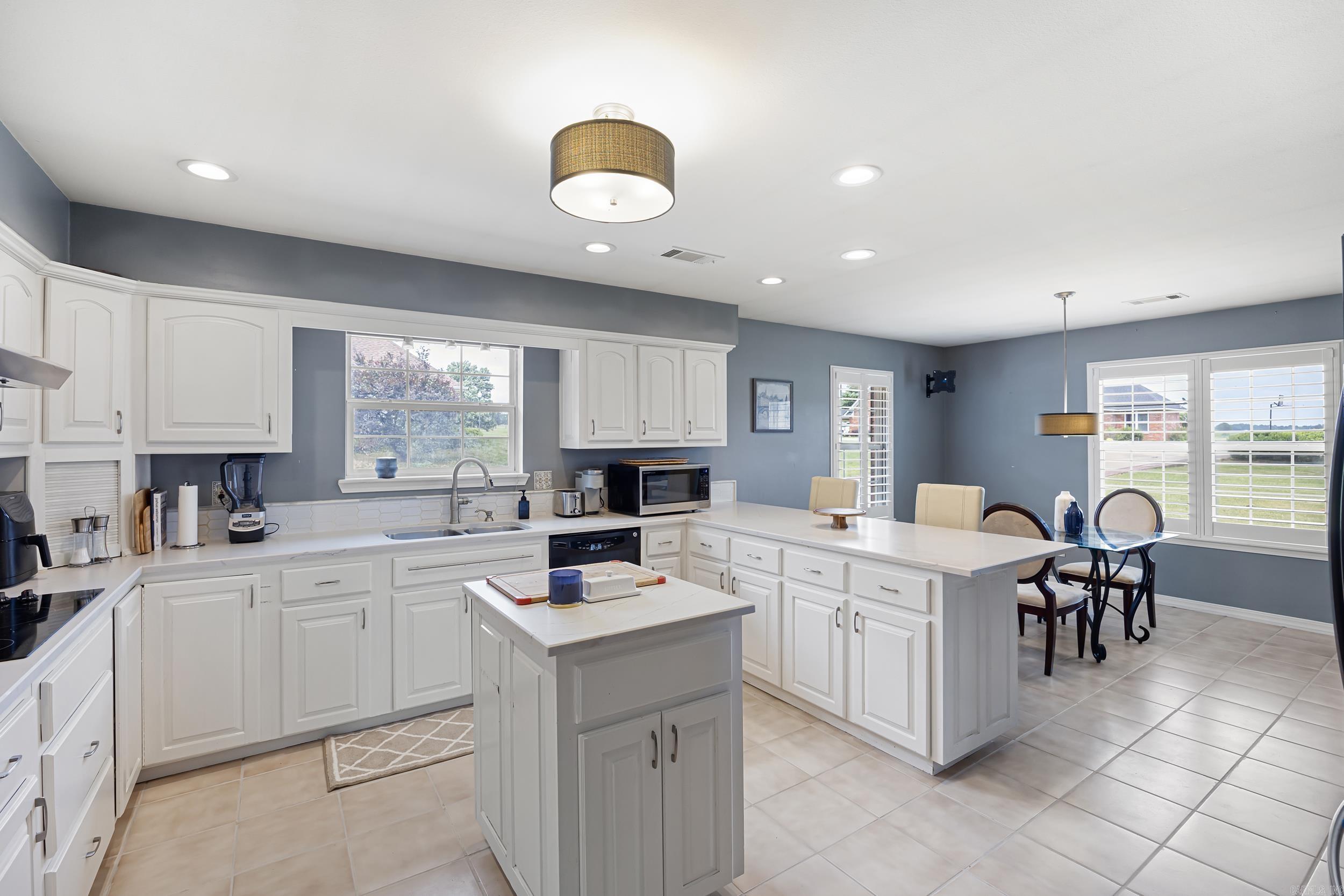 10073 W Keri  Danville, AR