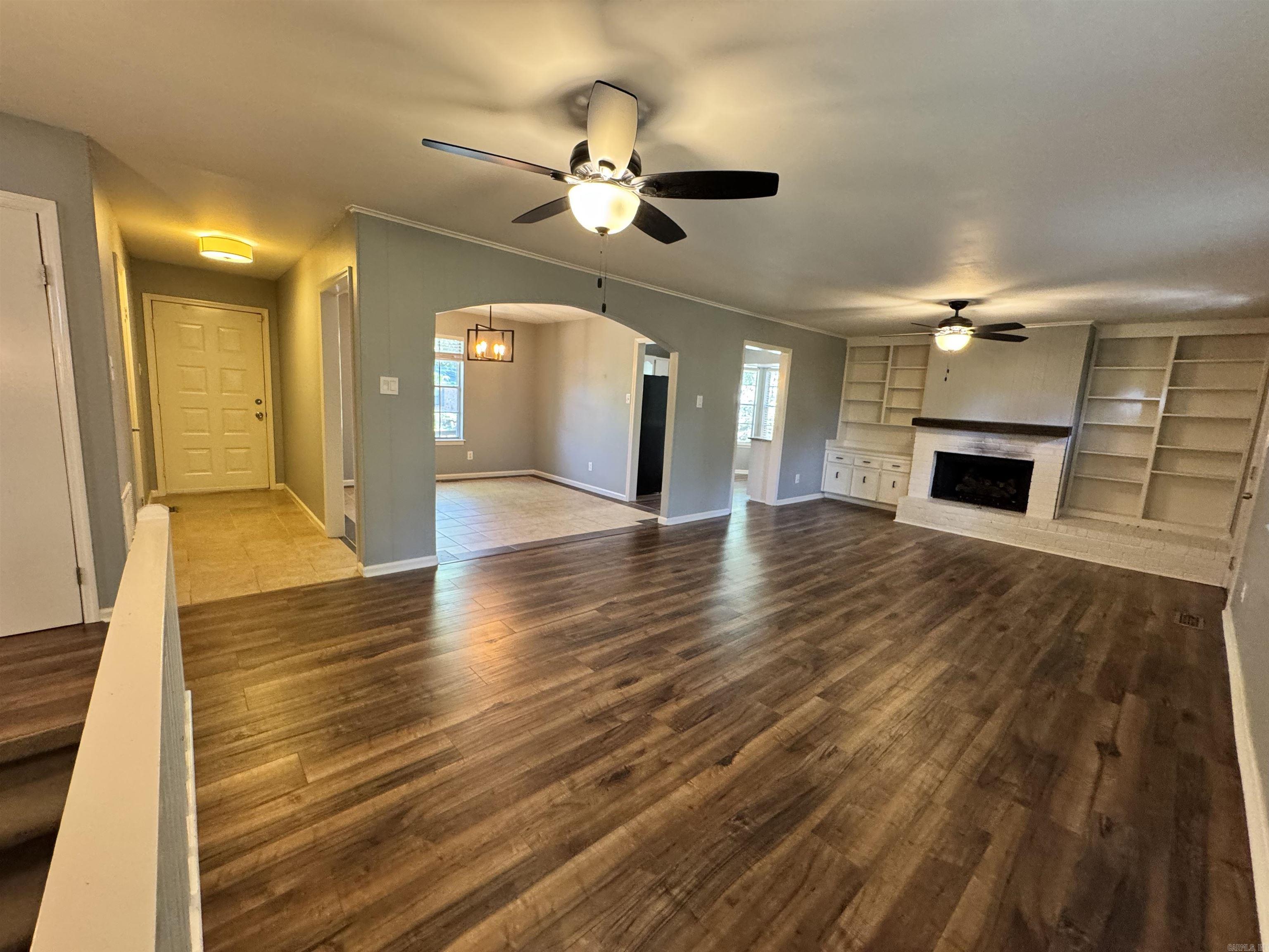 15  Flourite  Little Rock, AR