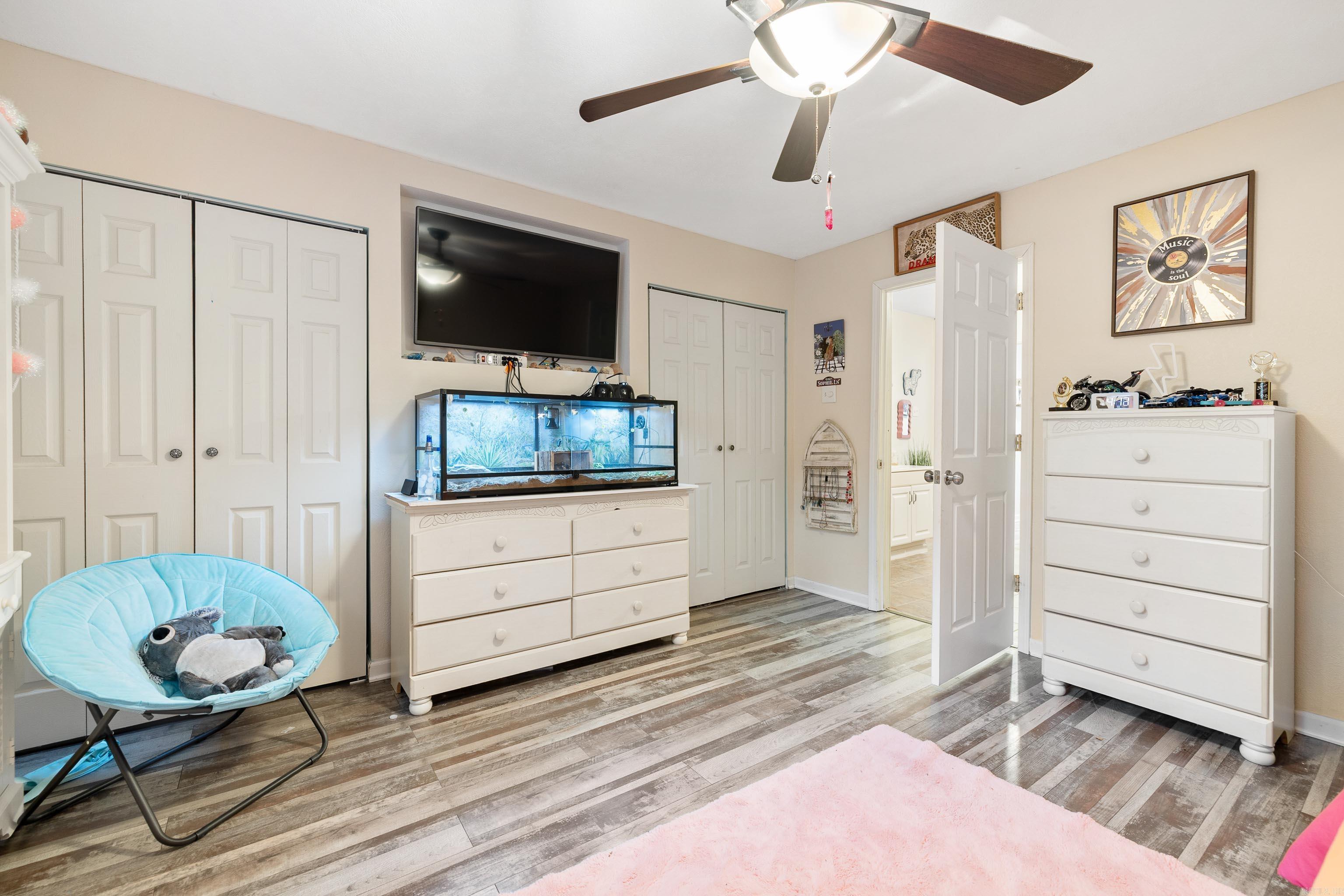 8011  Dial  Rison, AR