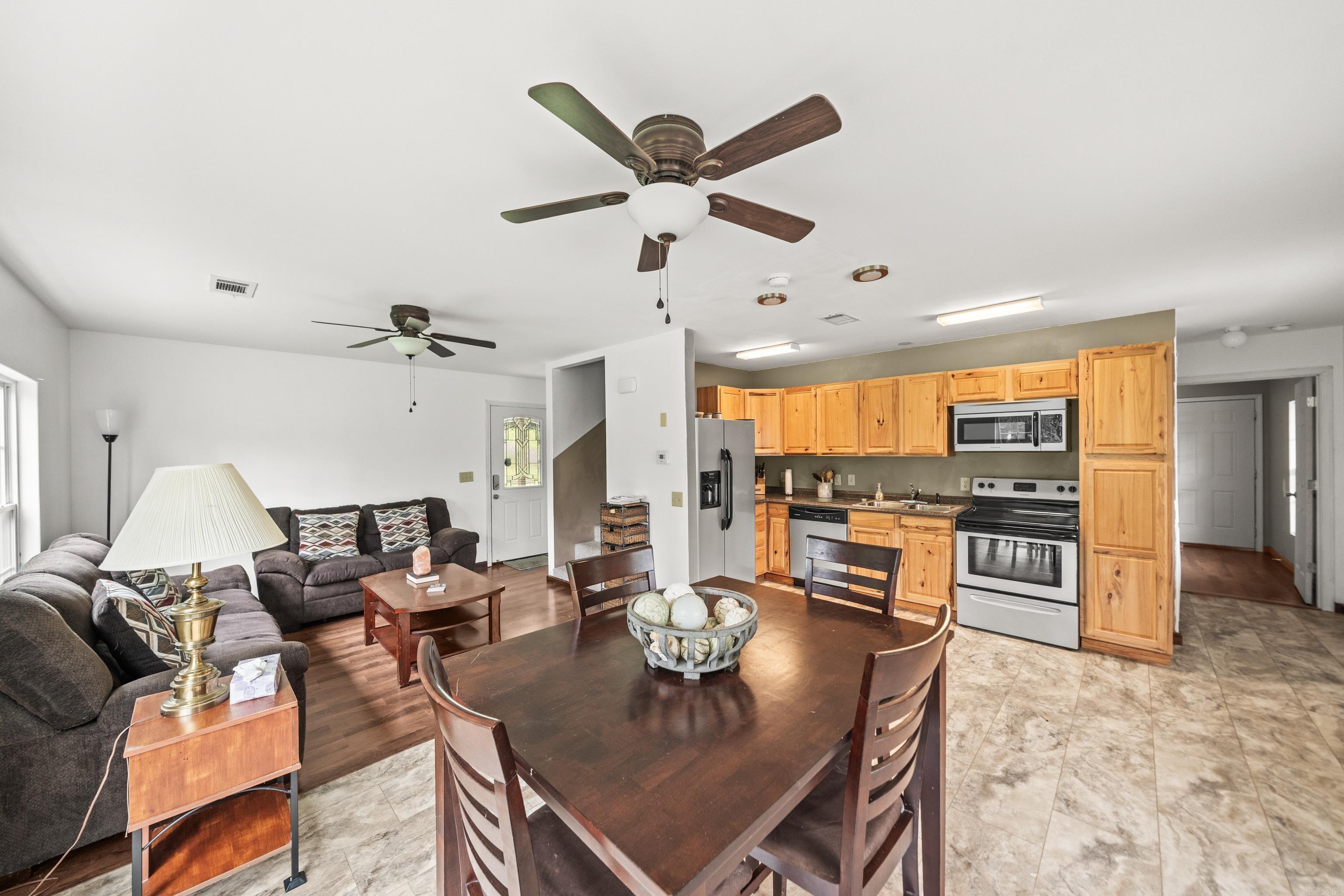 119  Phadral  Hot Springs, AR