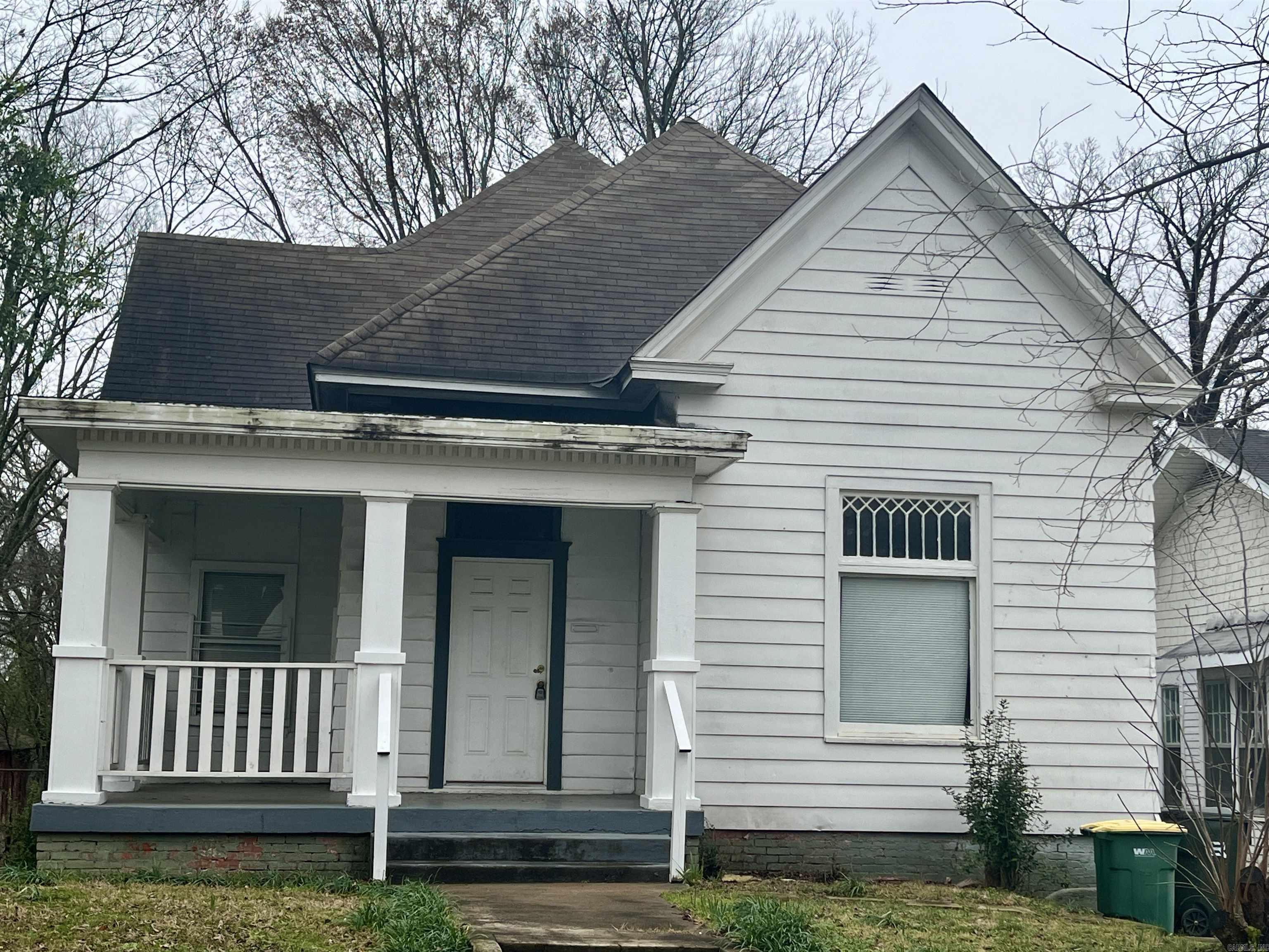1616  Dennison  Little Rock, AR