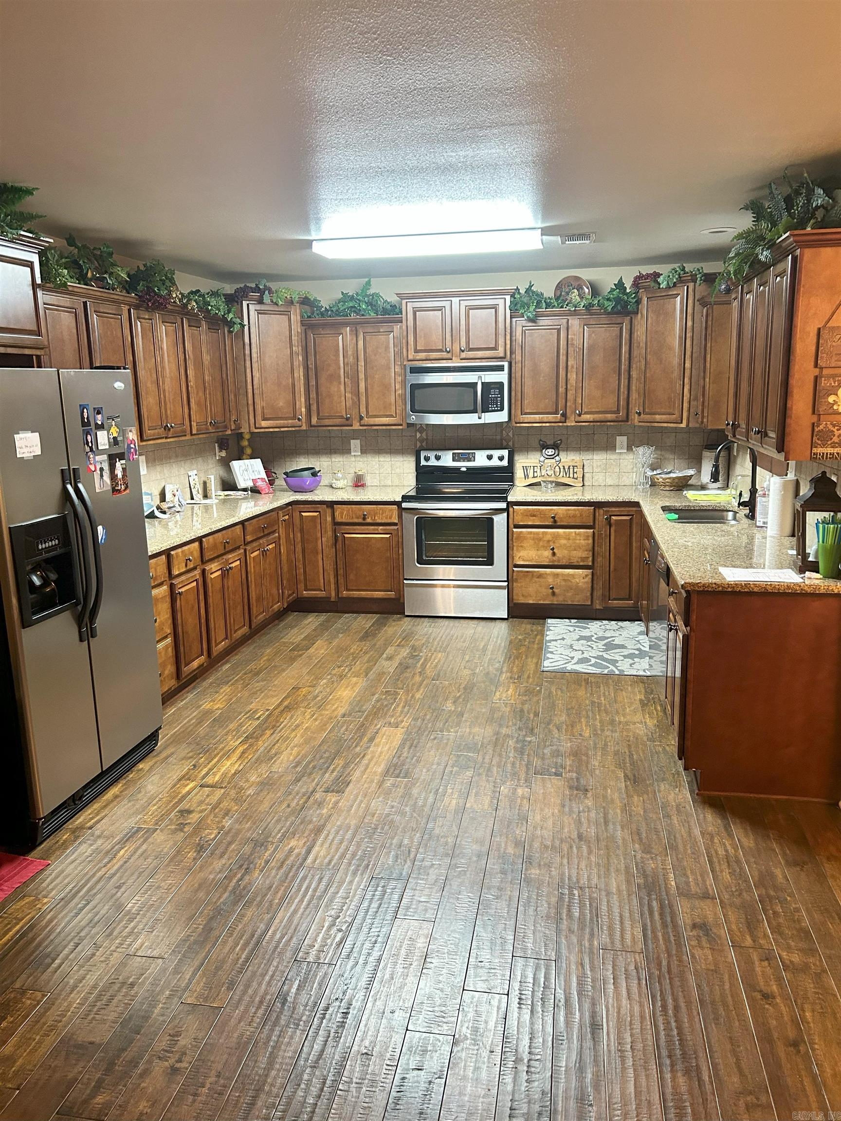 1100  Creekstone  Searcy, AR