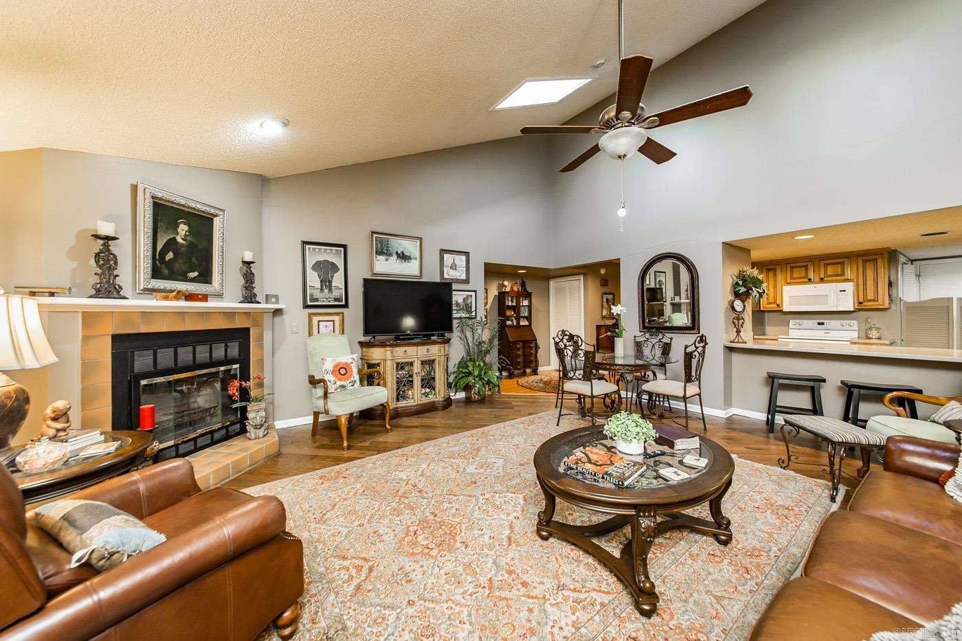 601  Woodlawn  Fairfield Bay, AR