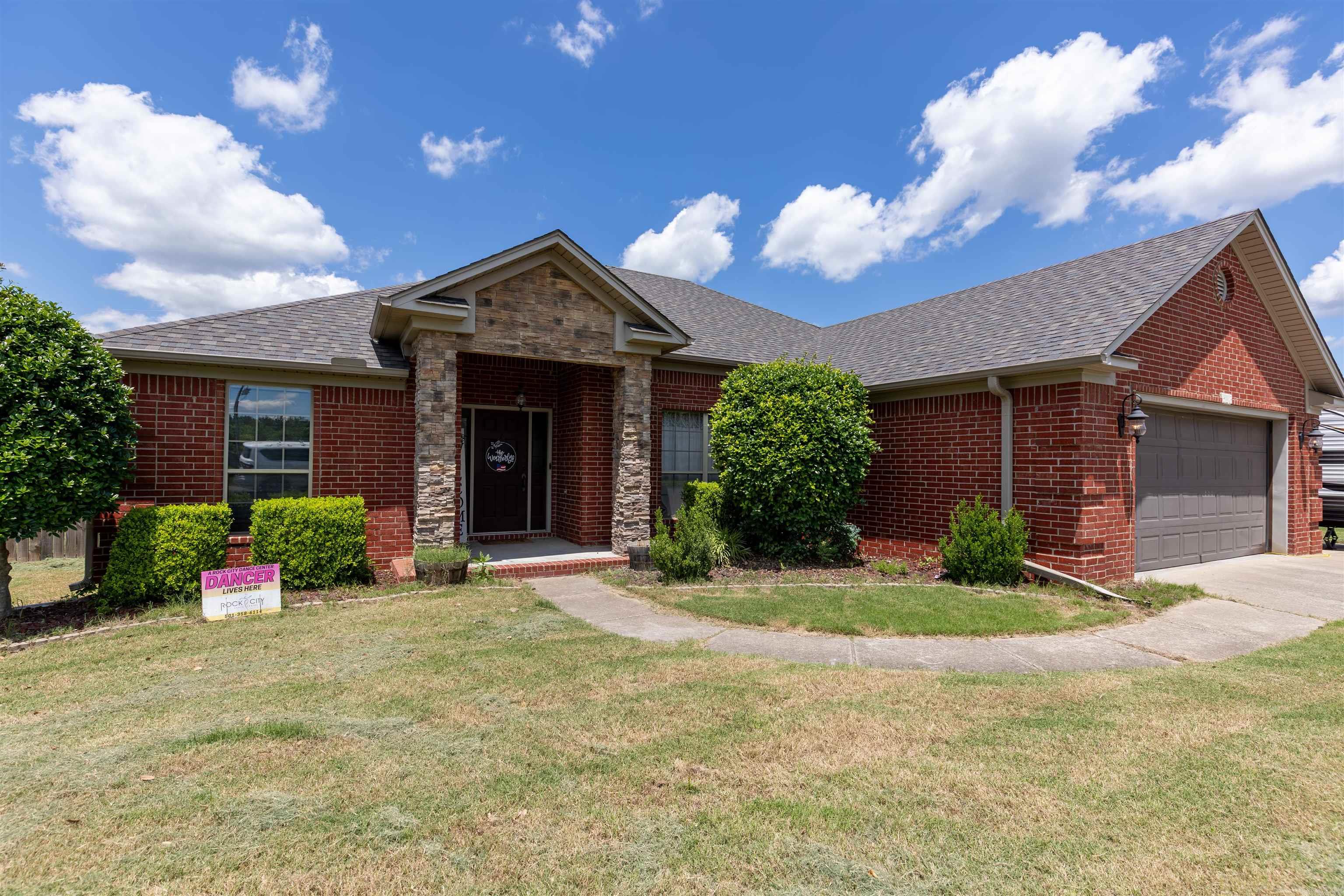 416  Oakwood  Perryville, AR
