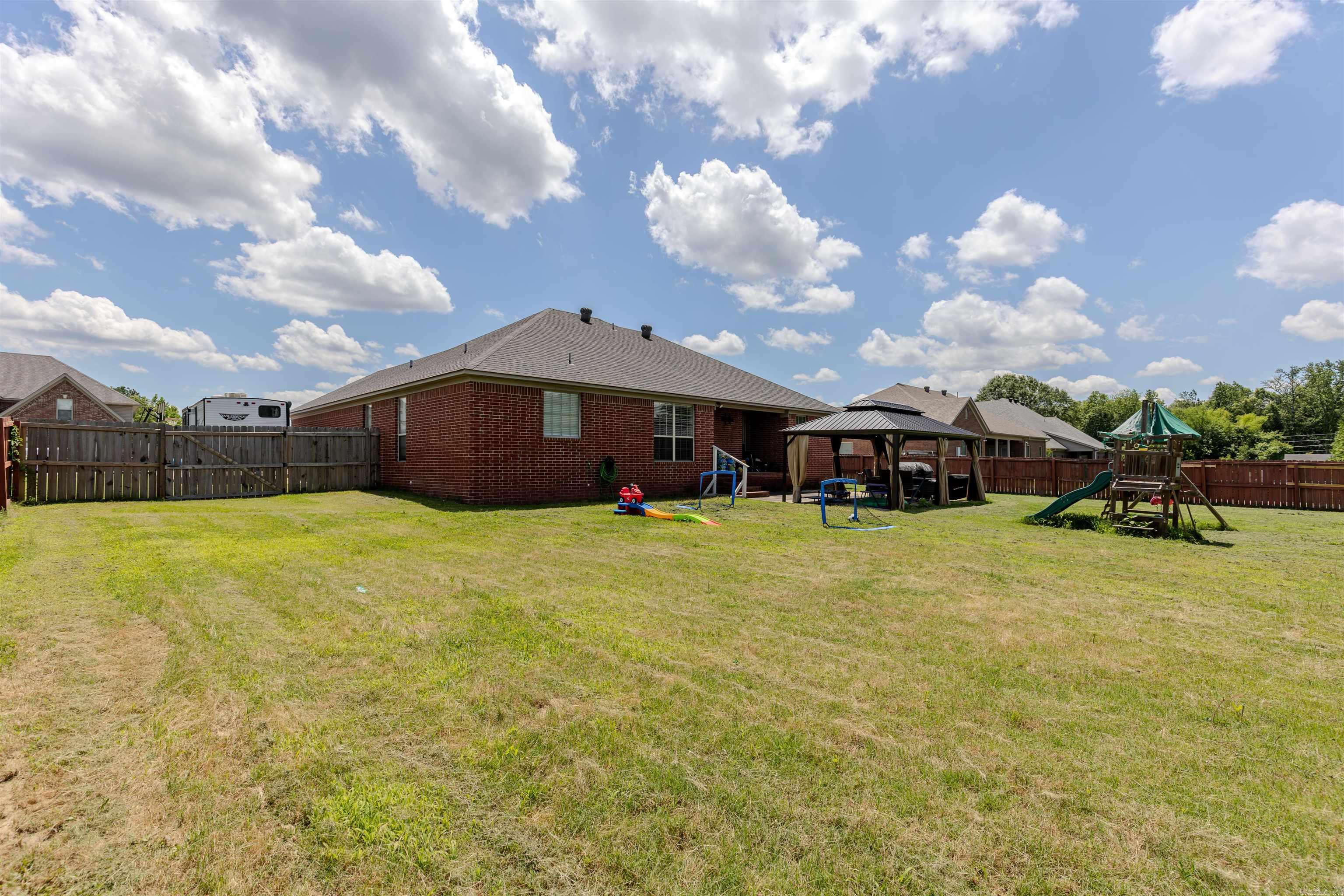 416  Oakwood  Perryville, AR