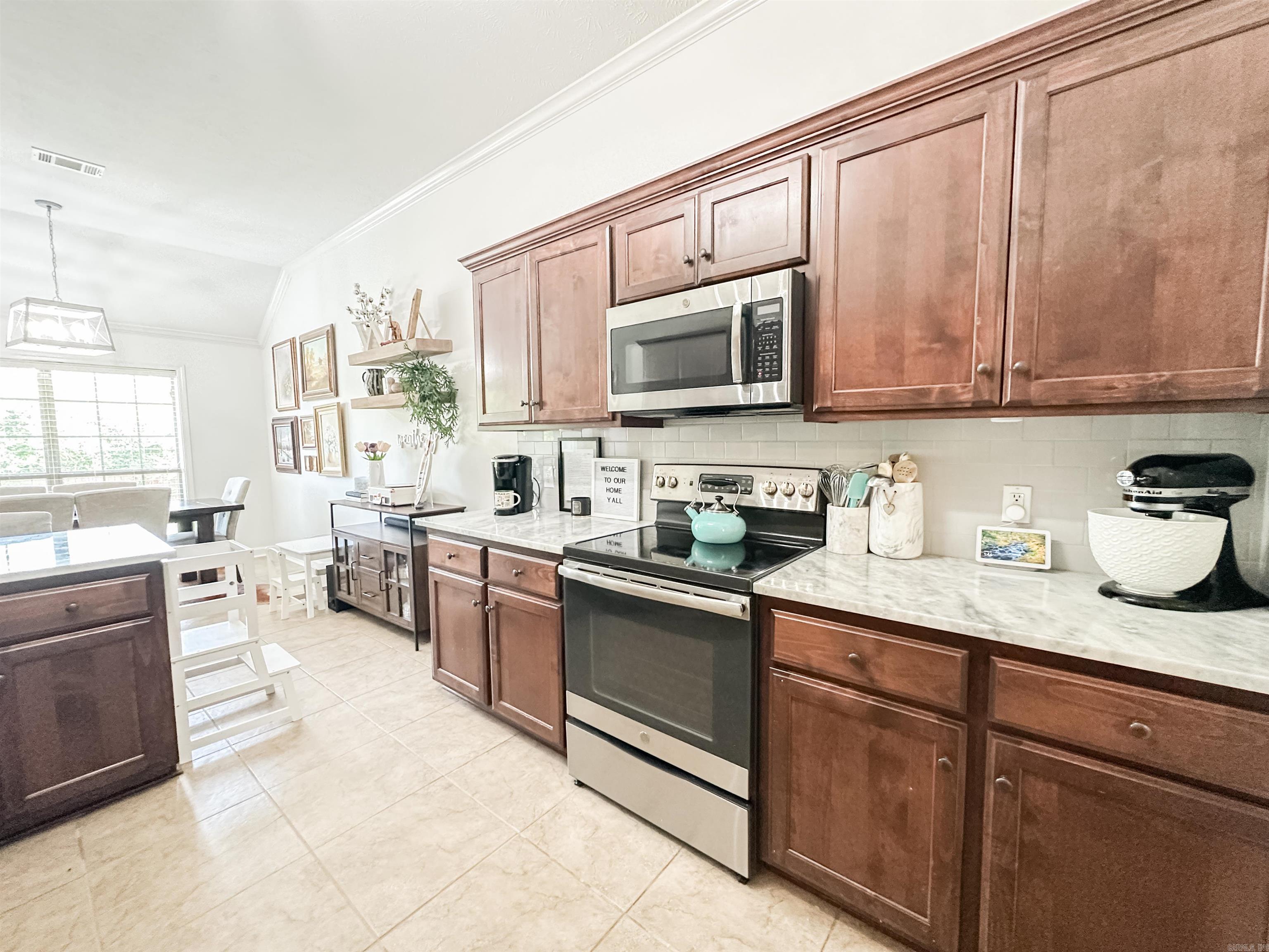 416  Oakwood  Perryville, AR