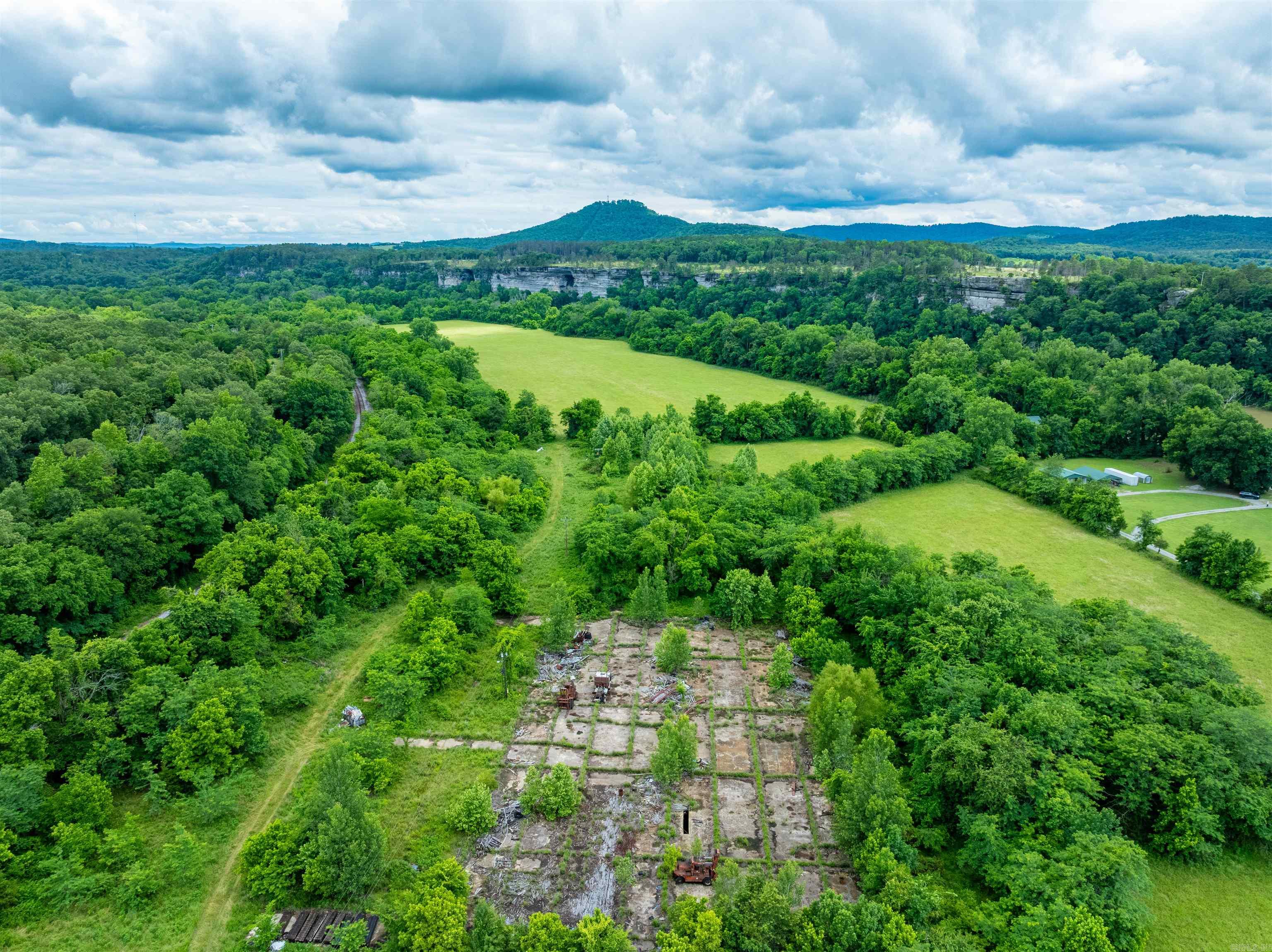 0  Chessmond Ferry Road  Calico Rock, AR