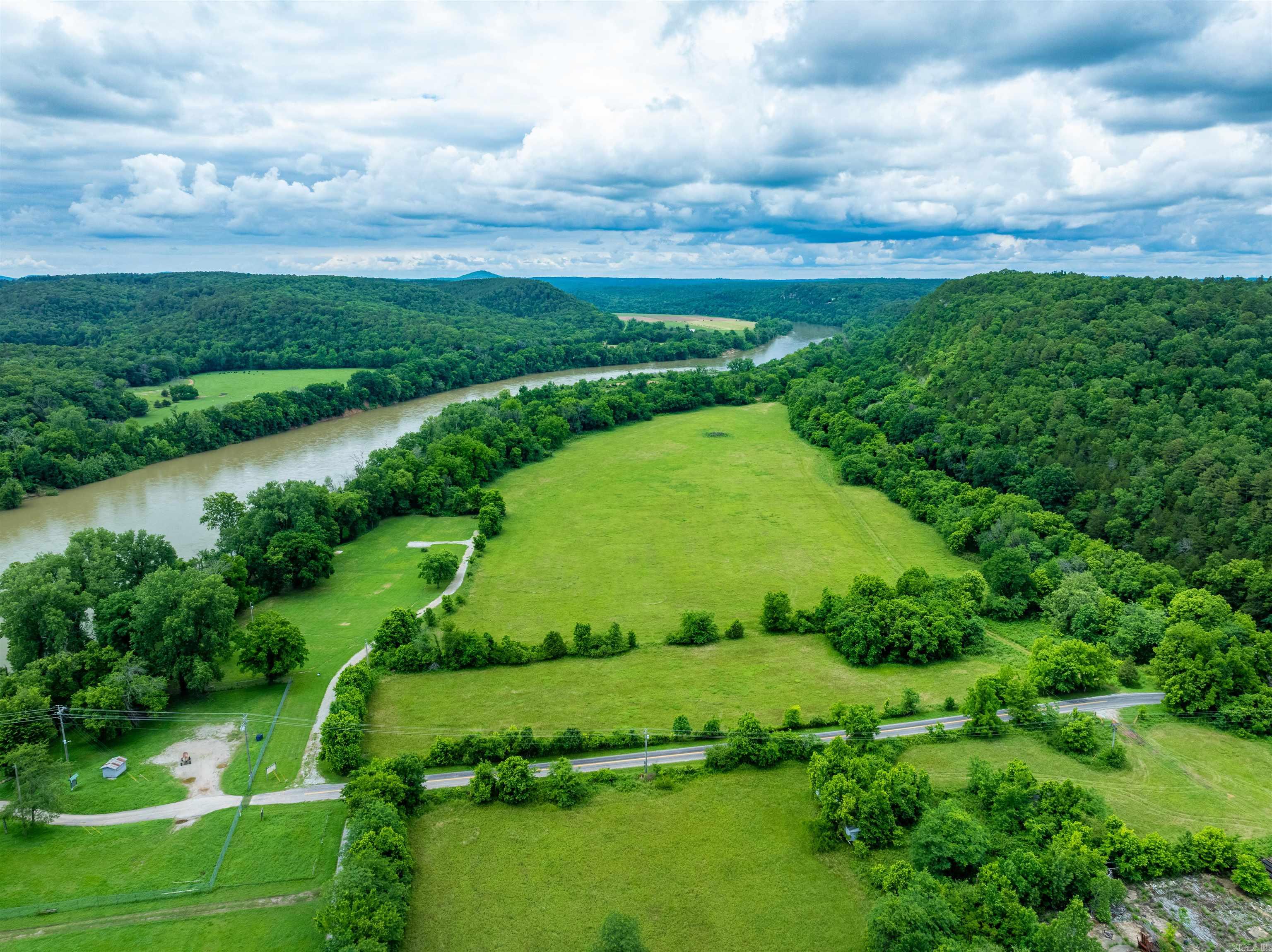 0  Chessmond Ferry Road  Calico Rock, AR
