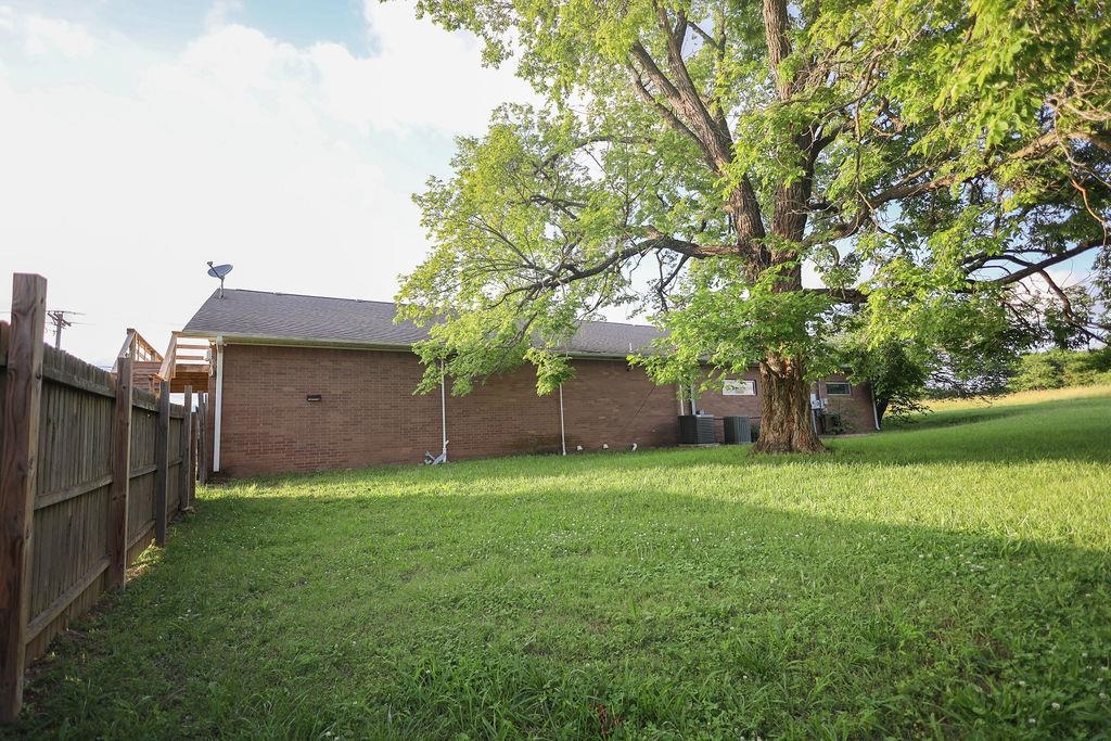 1177  Hwy 62  Cotter, AR