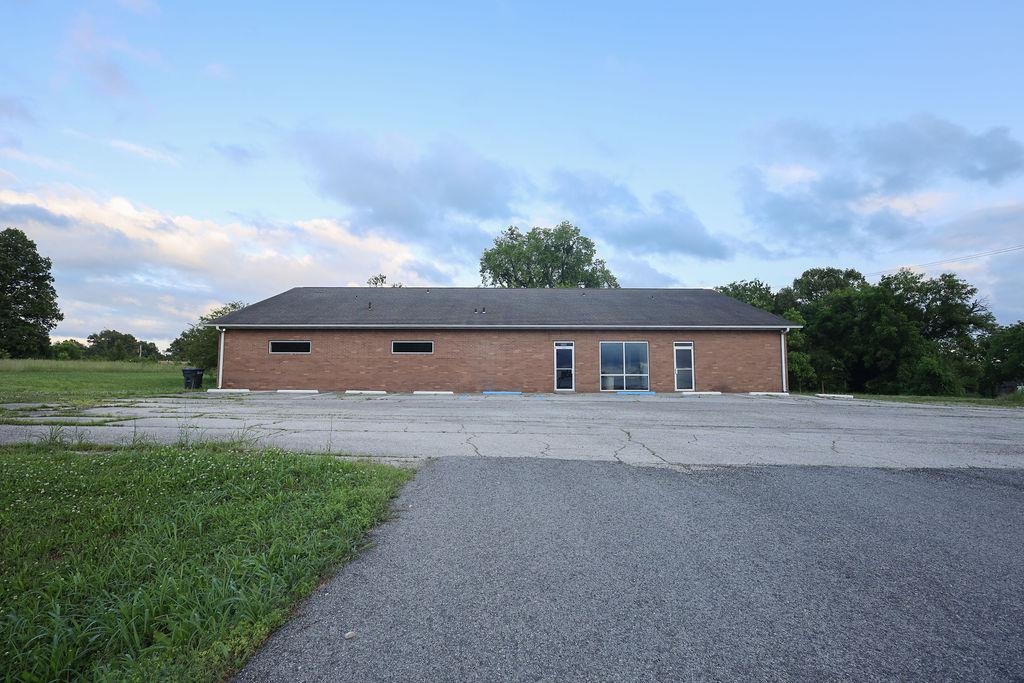 1177  Hwy 62  Cotter, AR