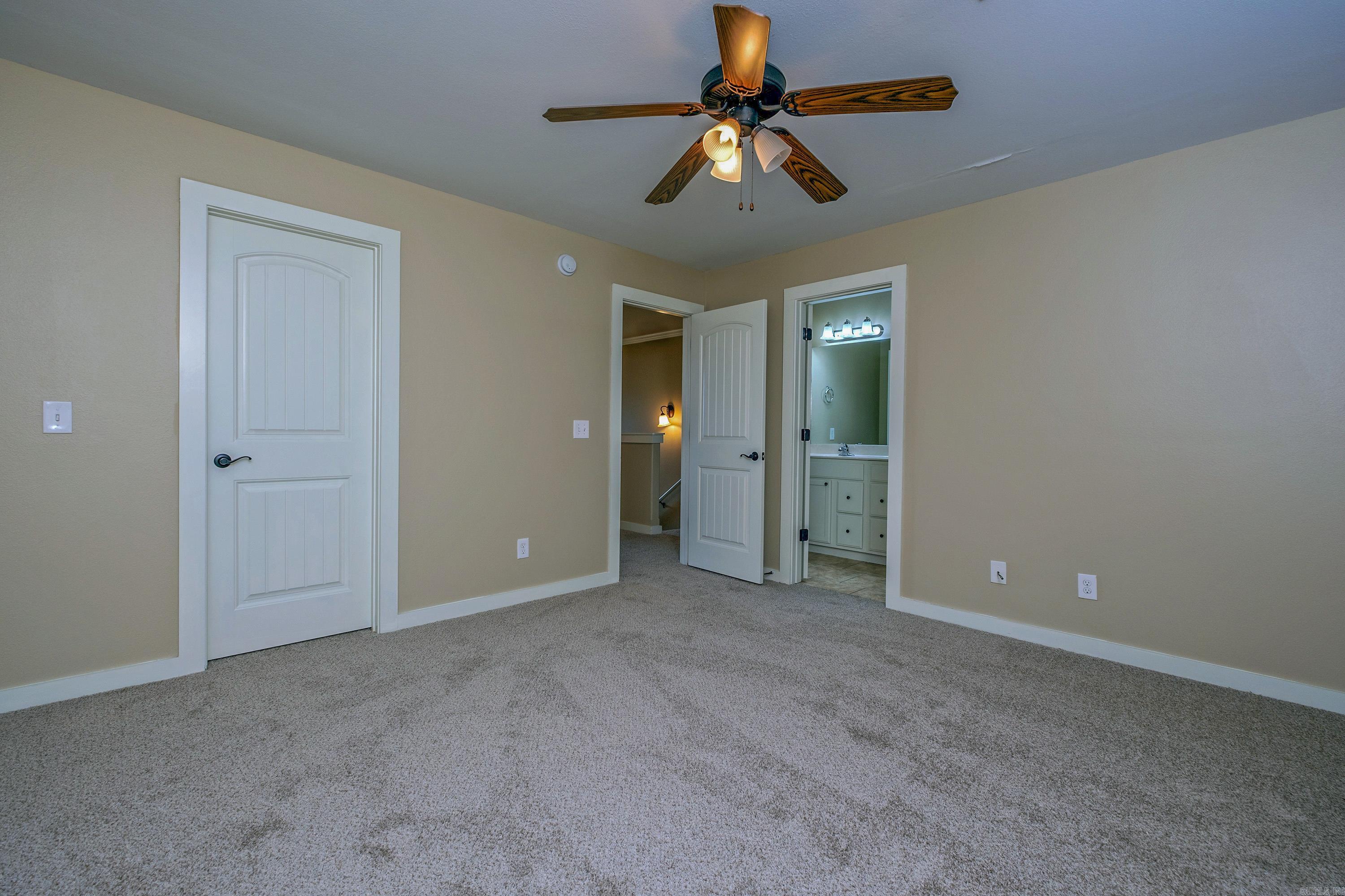 102  Venezia  Maumelle, AR