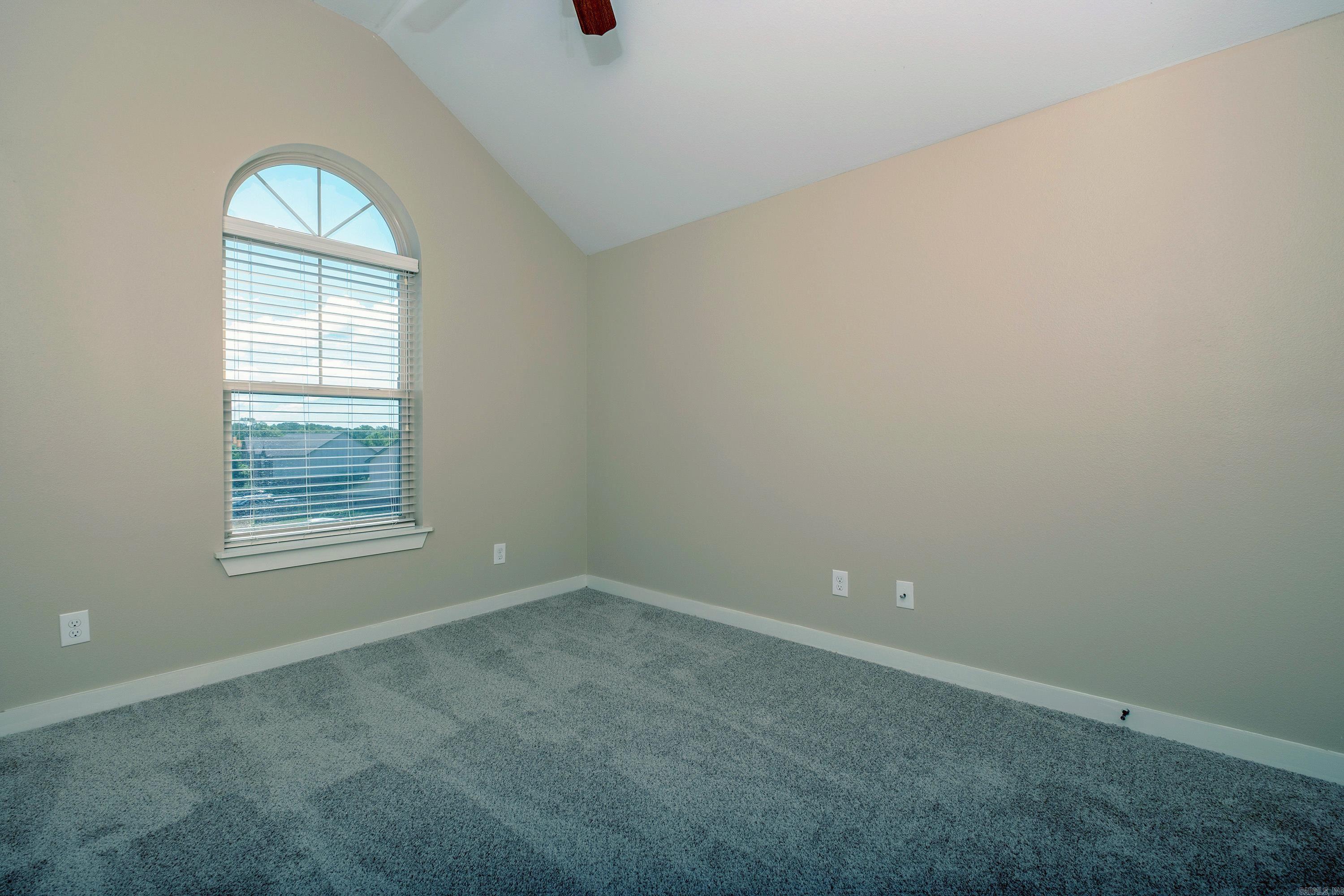 102  Venezia  Maumelle, AR