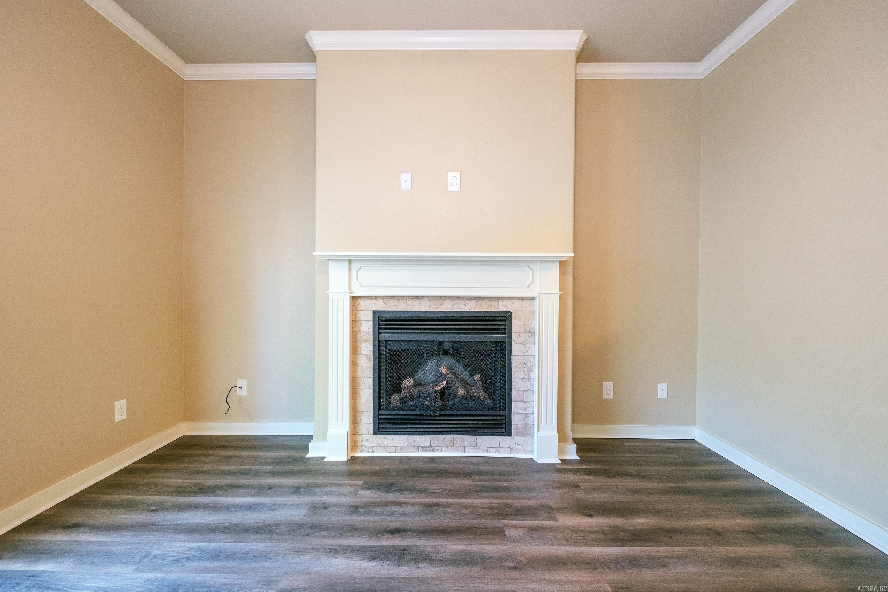 102  Venezia  Maumelle, AR