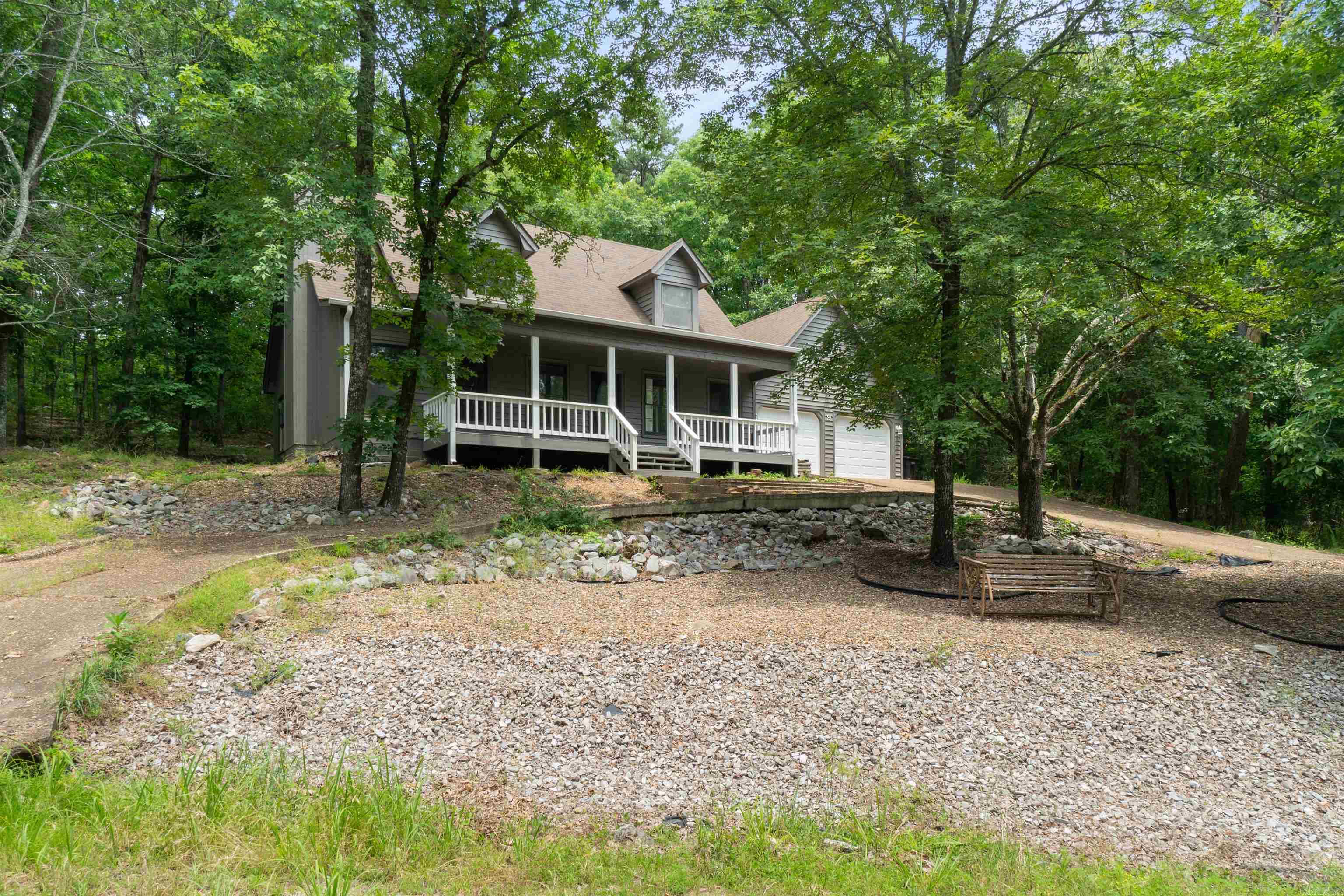 9  Jardinero Place  Hot Springs Village, AR