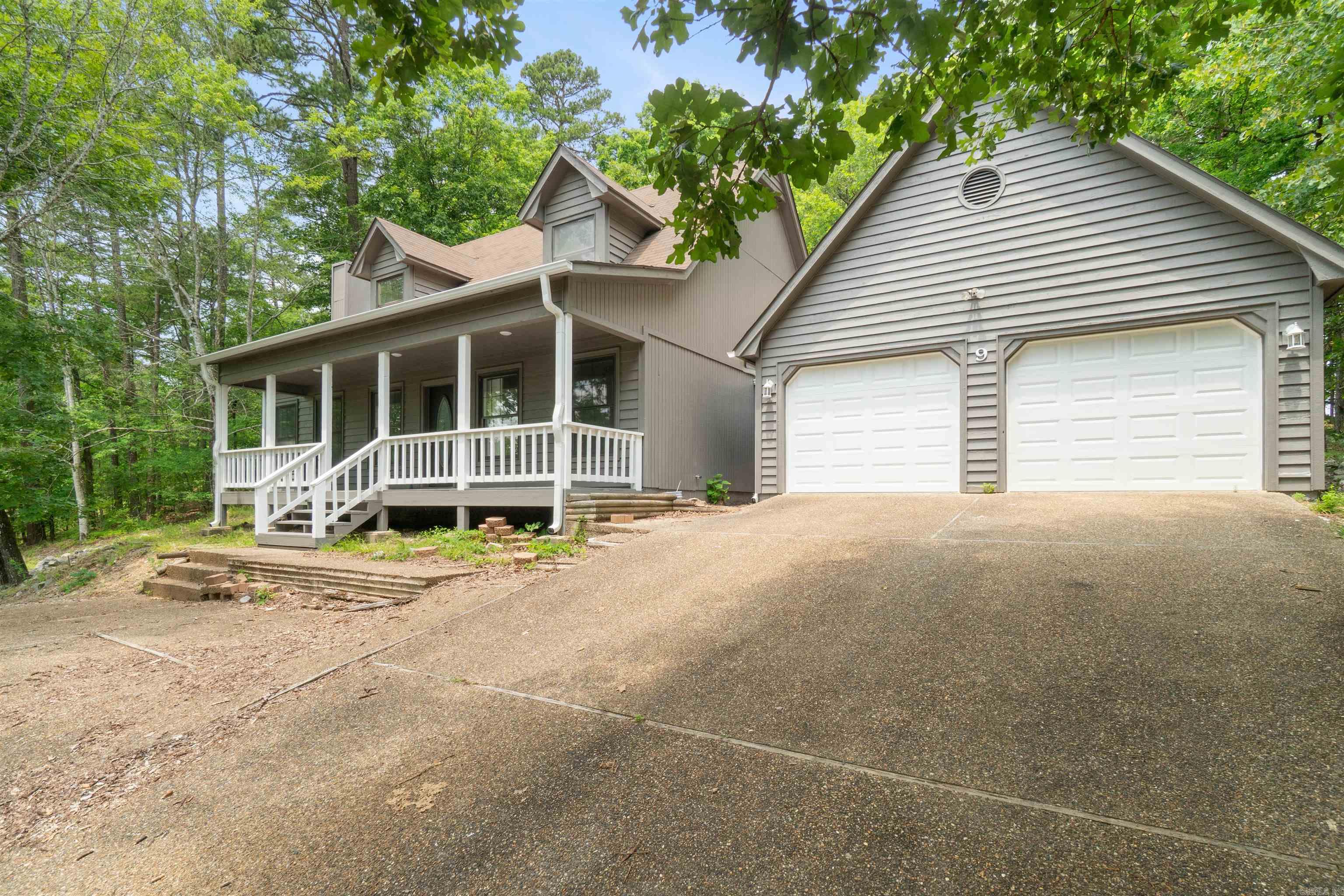 9  Jardinero Place  Hot Springs Village, AR