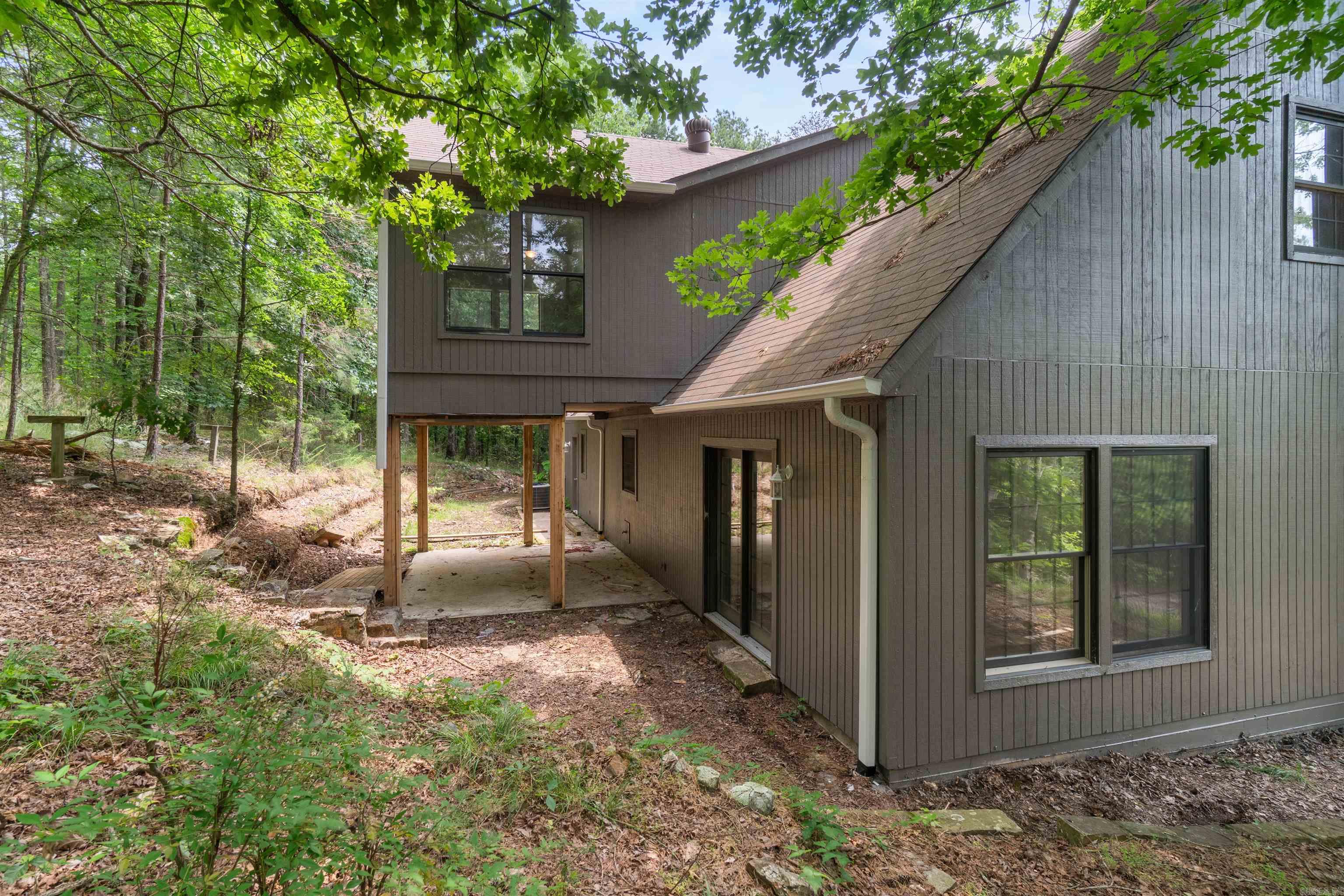 9  Jardinero Place  Hot Springs Village, AR
