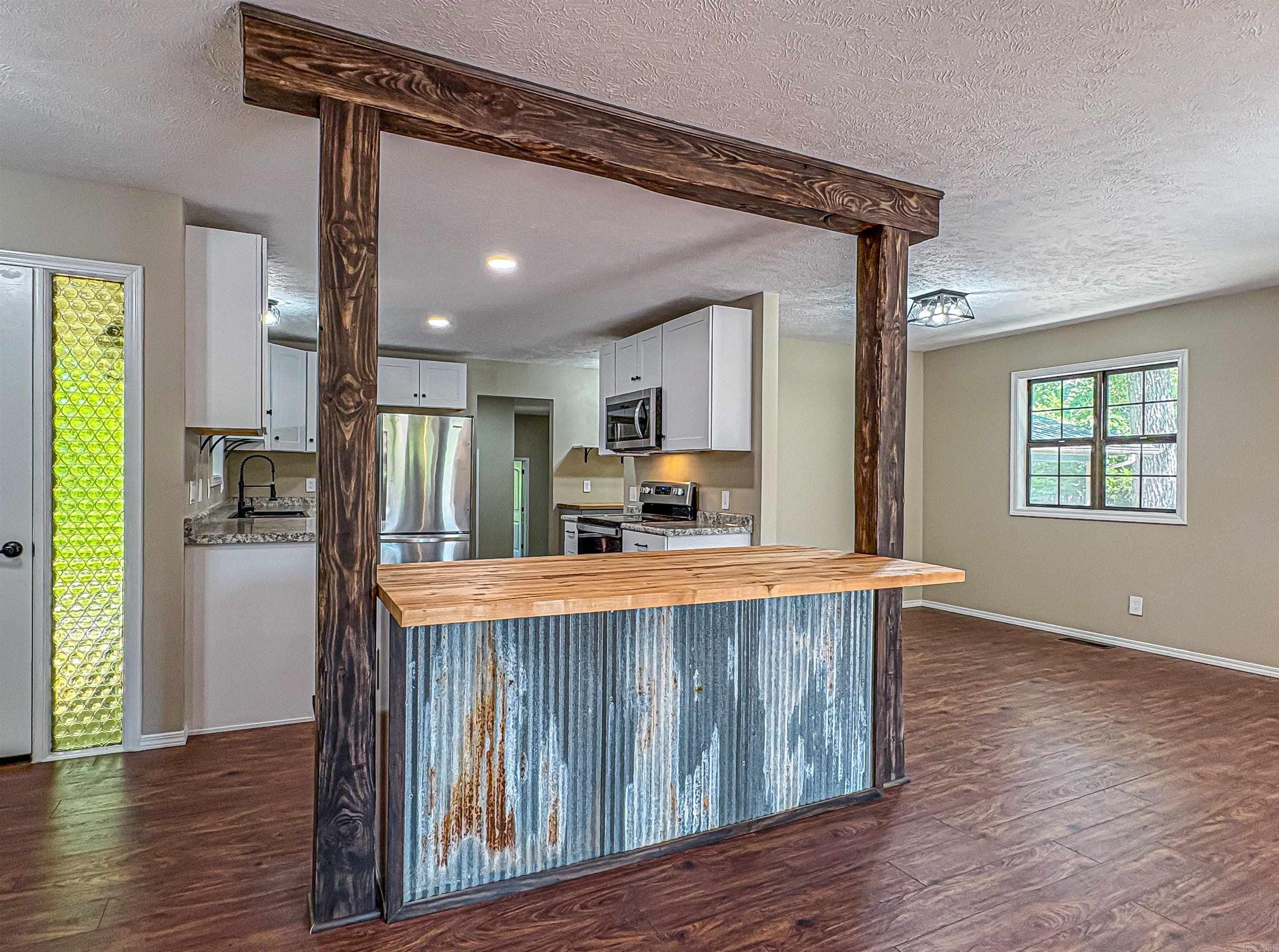 517  Lakeshore  Bull Shoals, AR