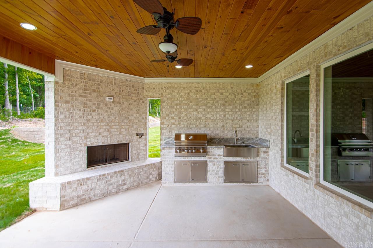 7001  Cold Creek  Alexander, AR