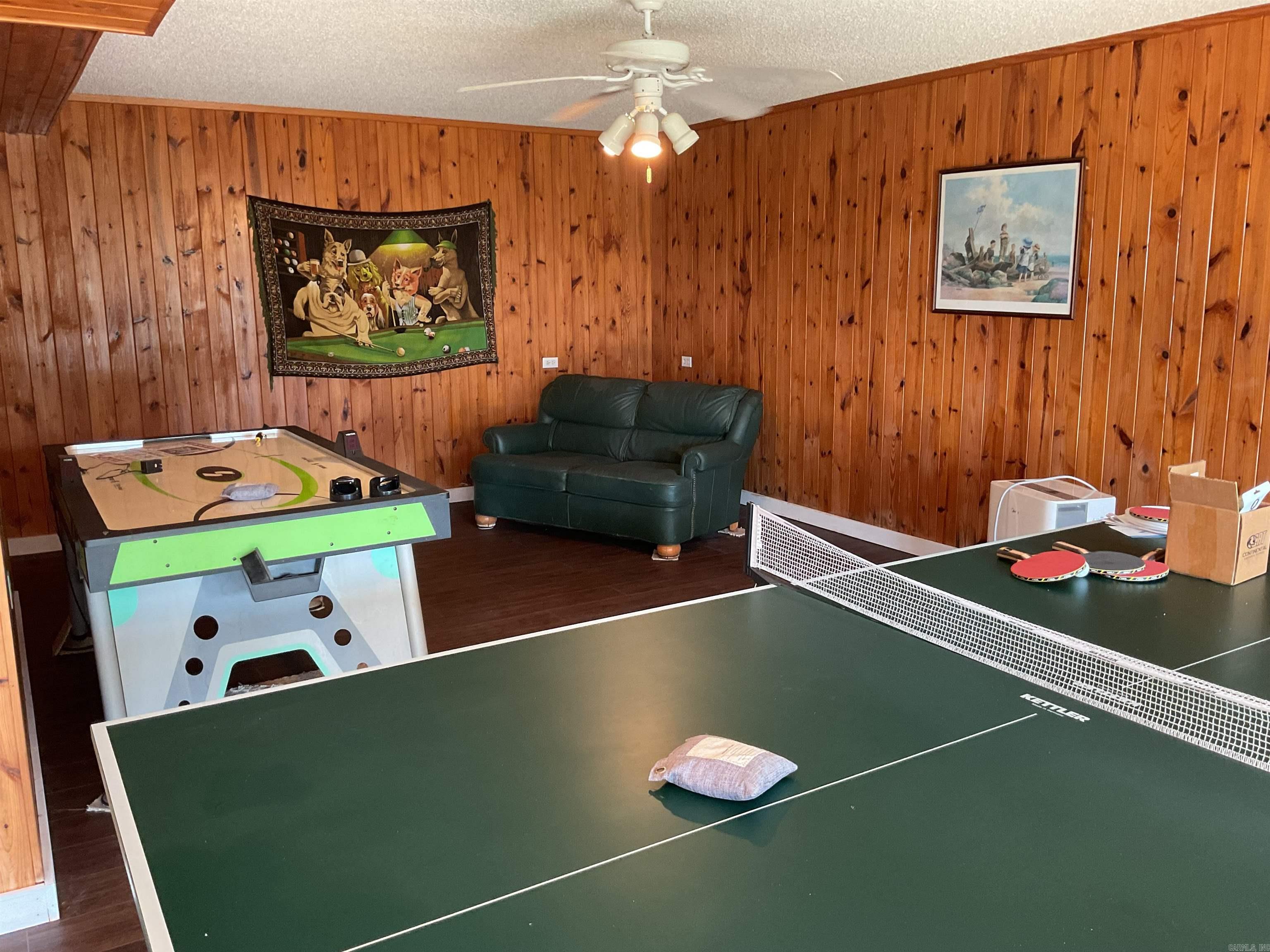 235  Sylvan  Greers Ferry, AR